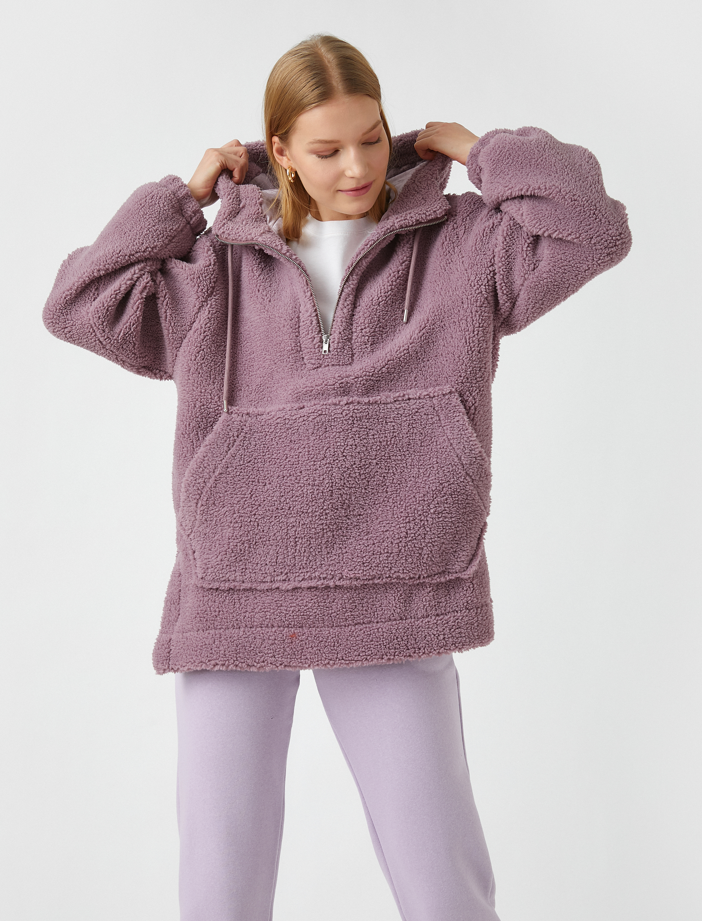   Fermuarlı Kanguru Cepli Pelüş Ceket