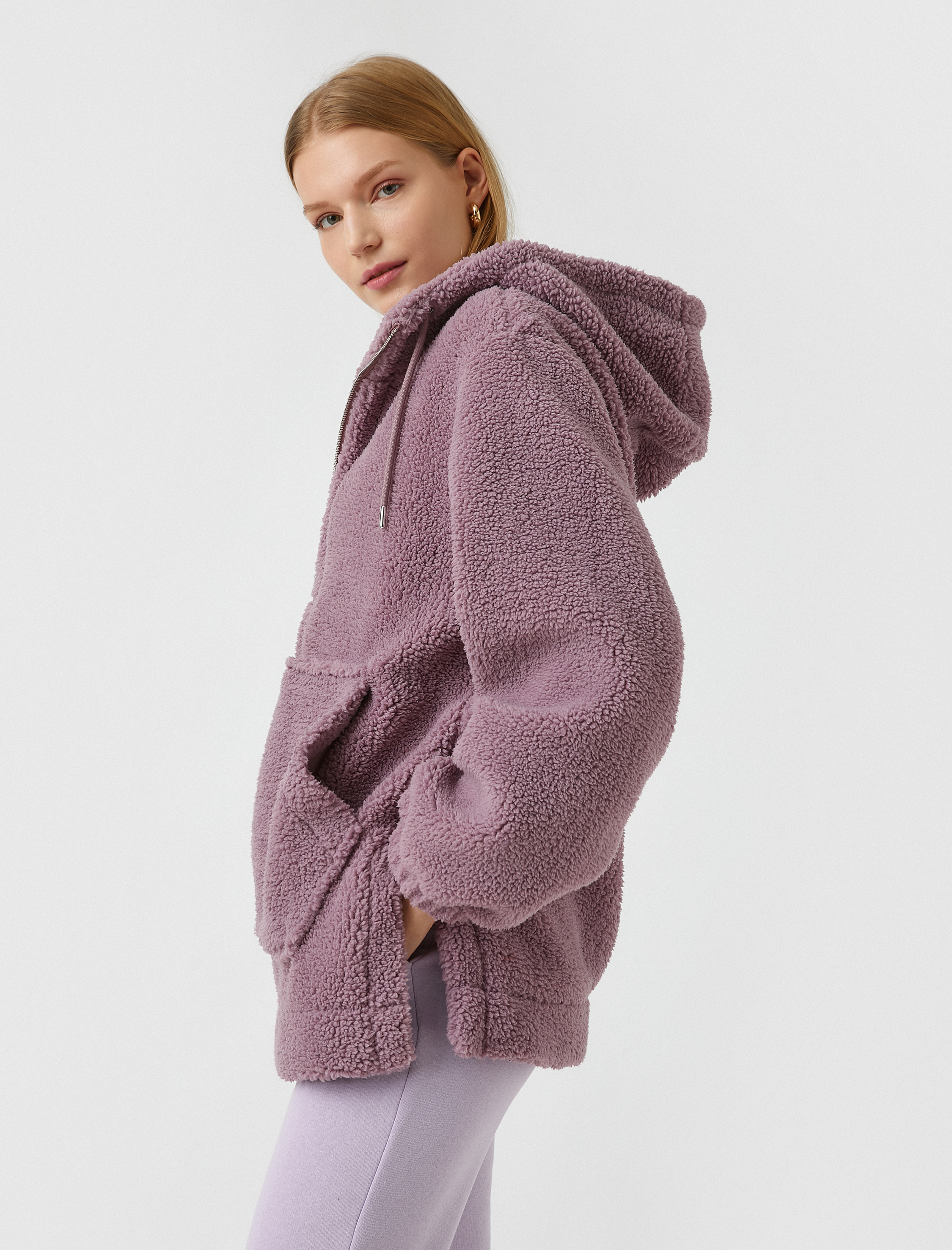   Fermuarlı Kanguru Cepli Pelüş Ceket