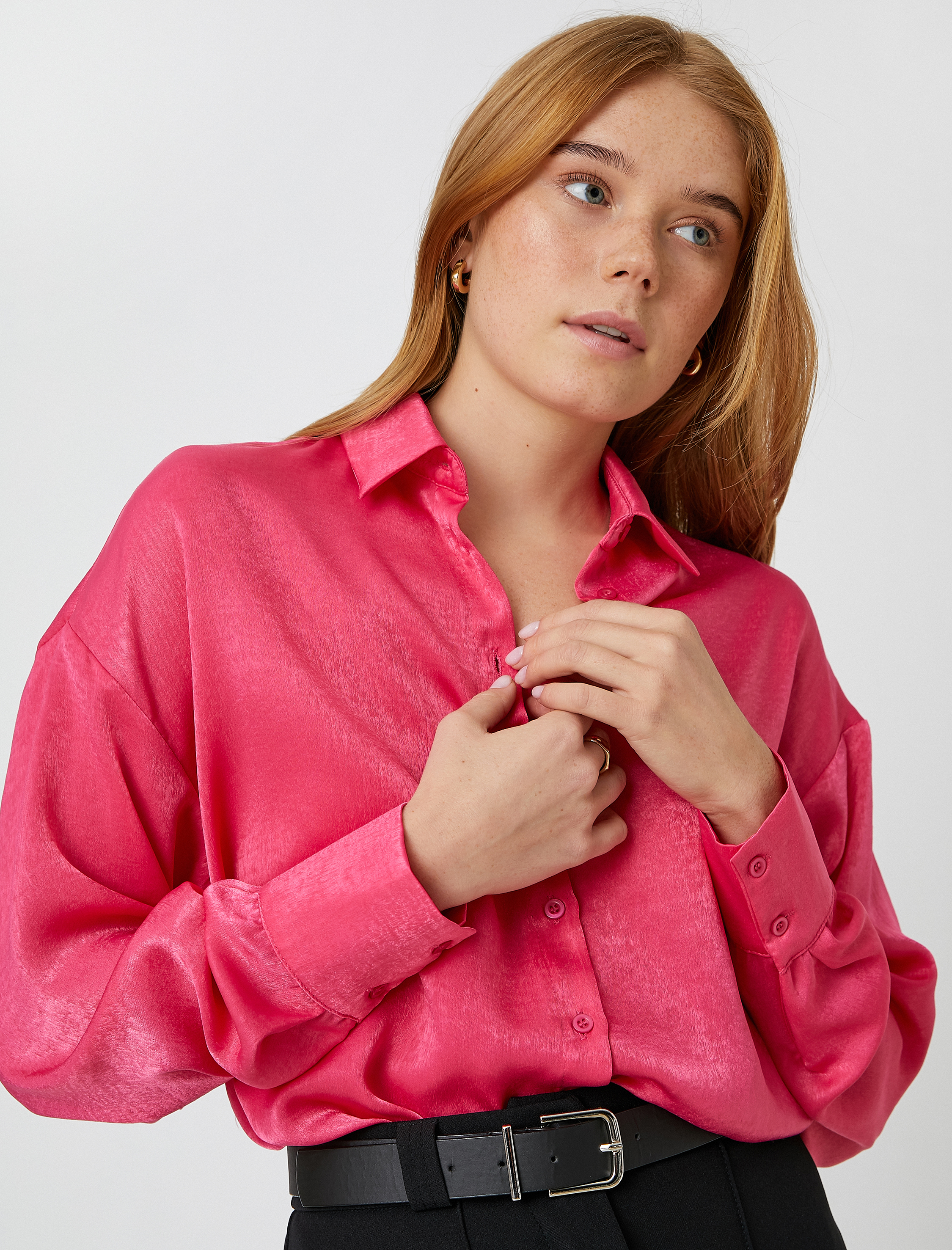   Uzun Kollu Saten Gömlek