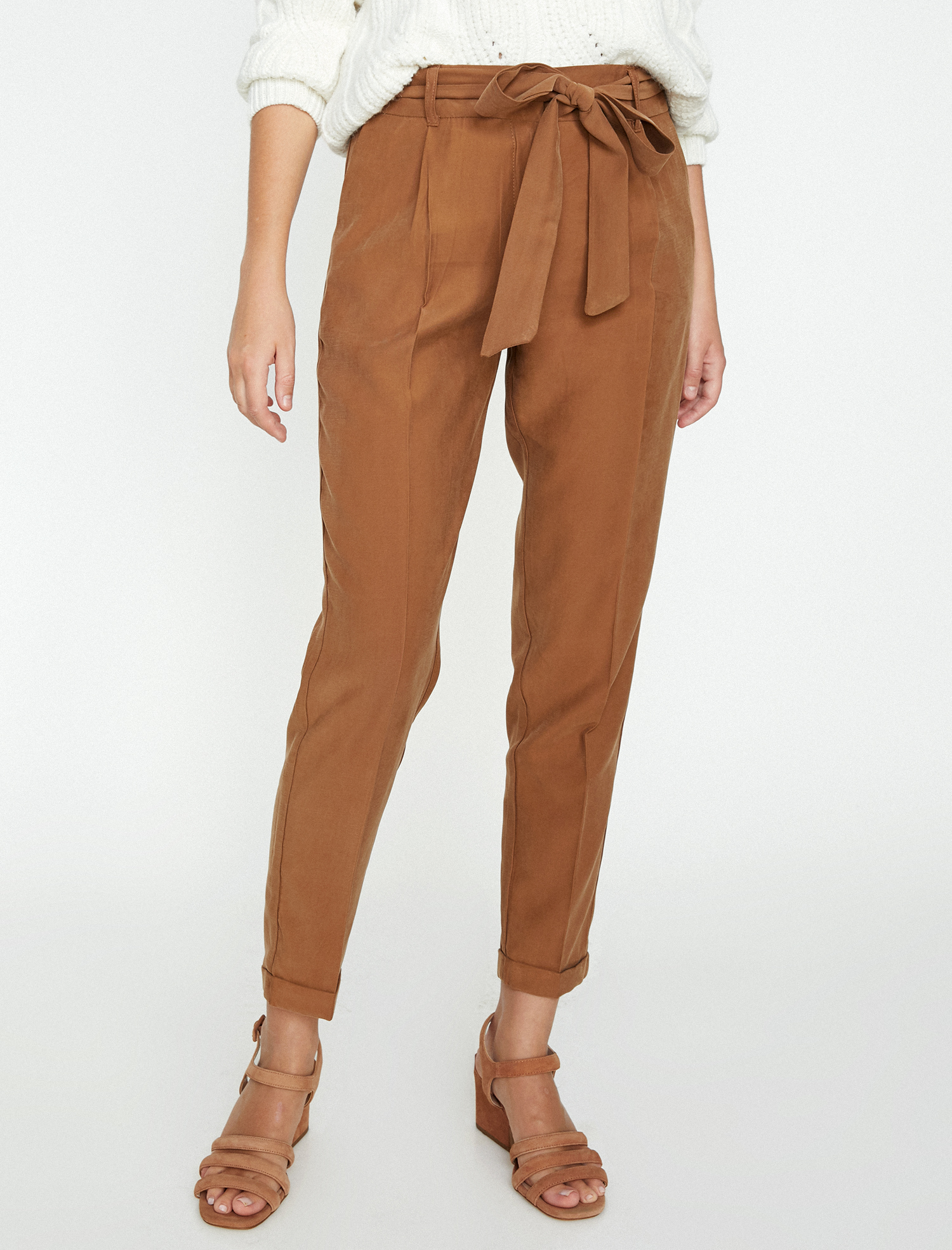   Beli Bağlamalı Pantolon