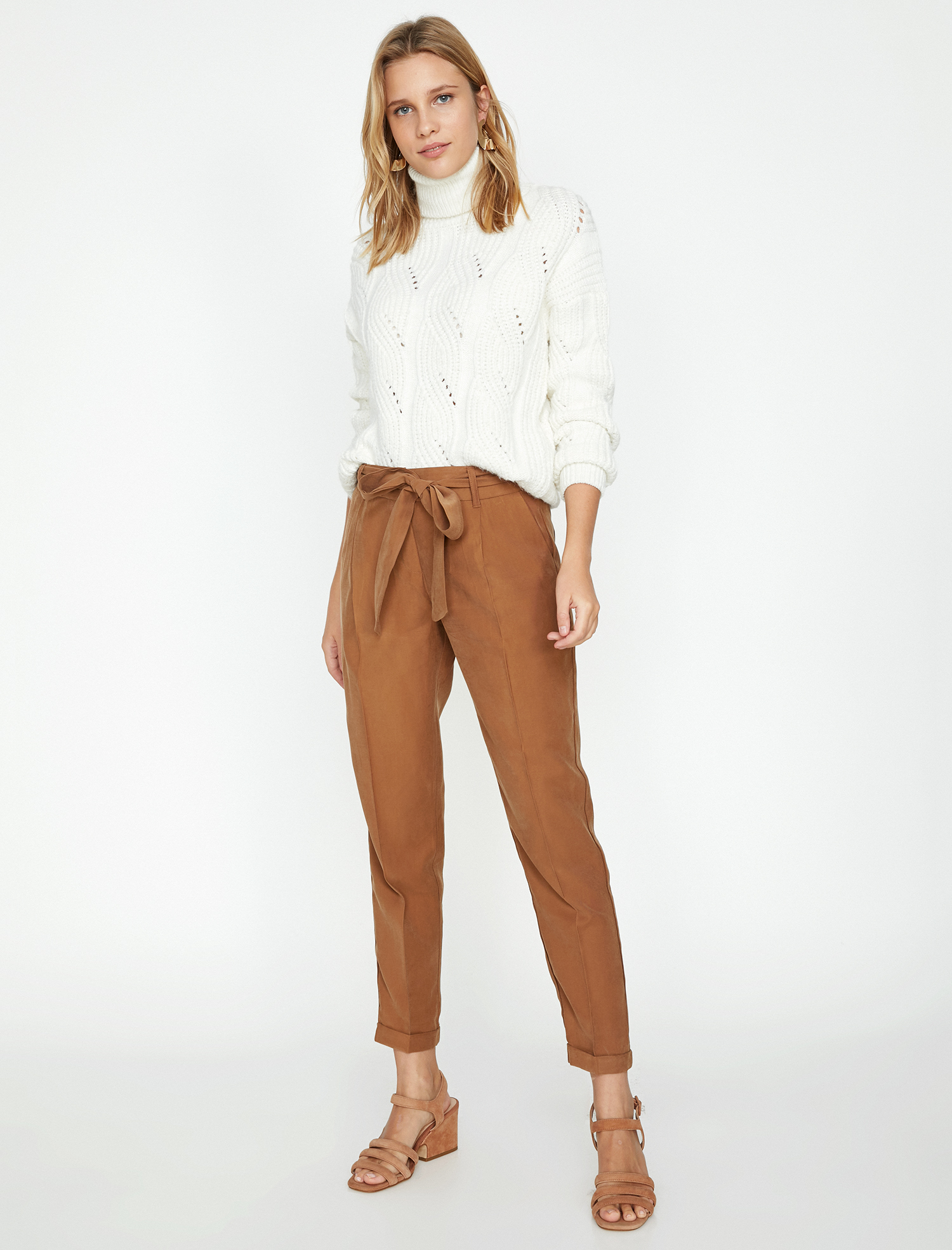   Beli Bağlamalı Pantolon