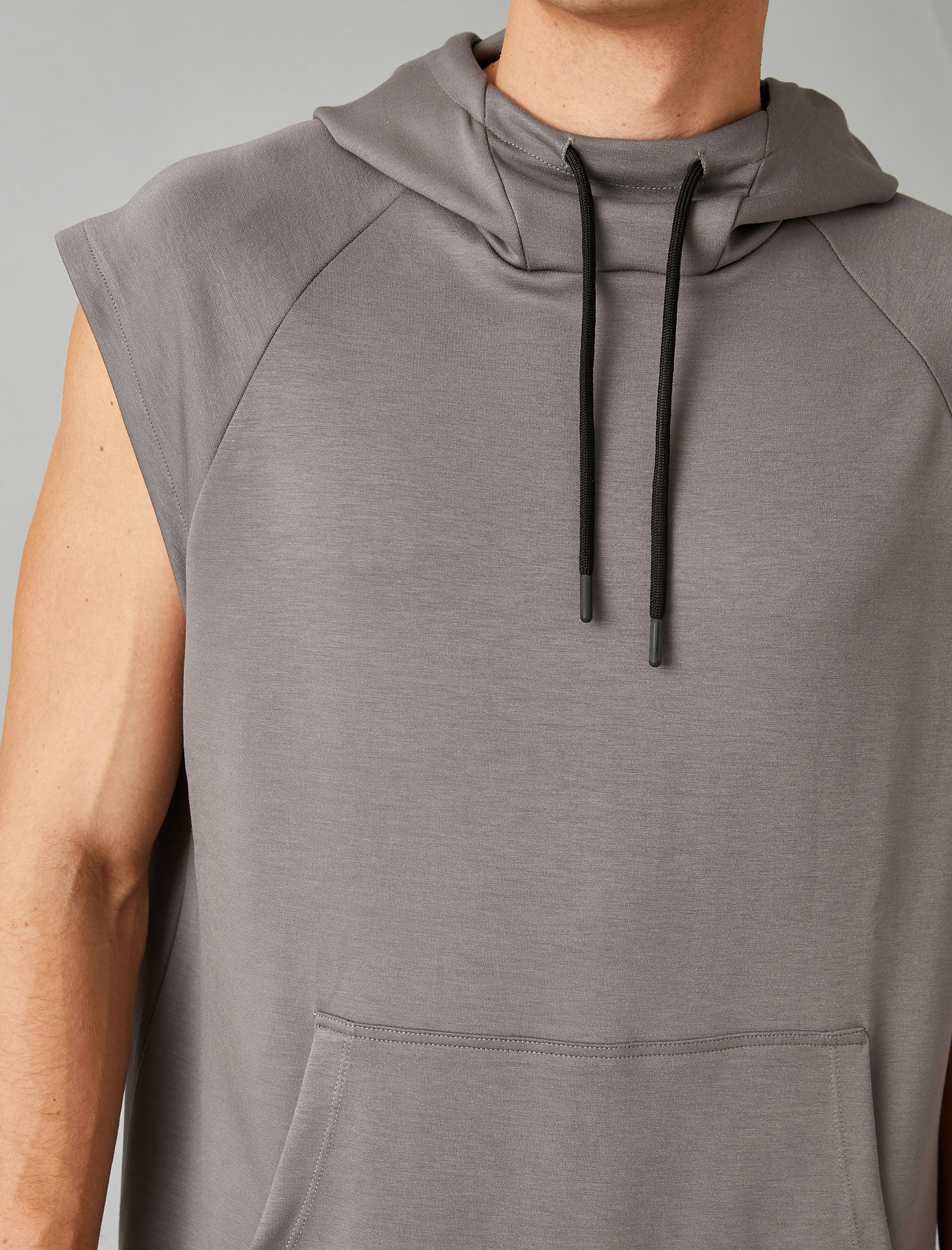   Kapüşonlu Kısa Kollu Spor Sweatshirt