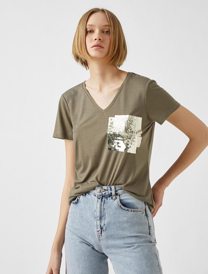  V Yaka Payet Kısa Kollu Tişört