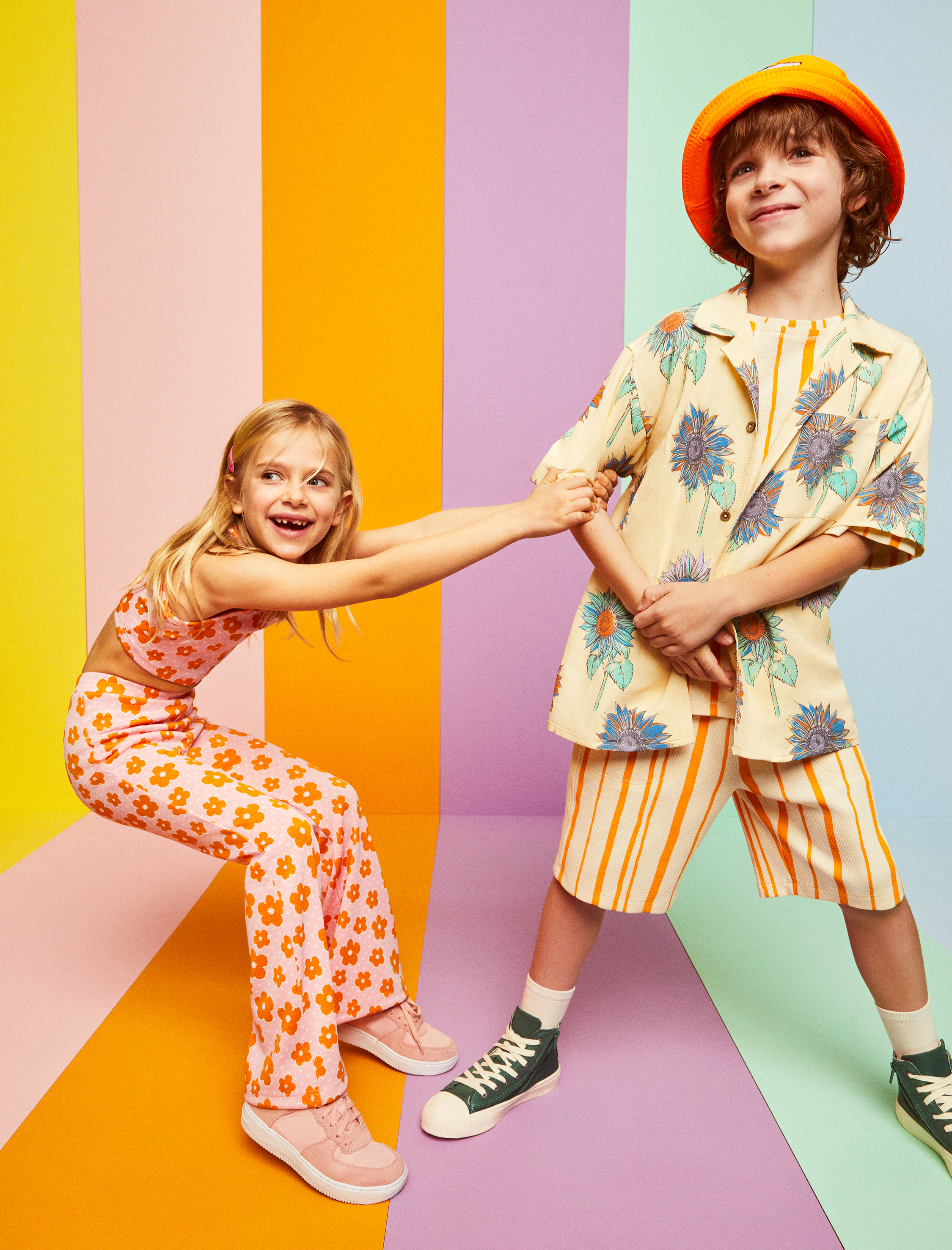  Kız Çocuk Çiçek Baskılı İspanyol Paça Pantolon Beli Lastikli