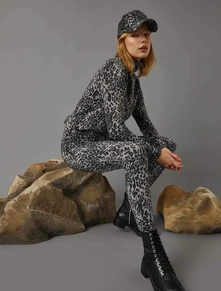  Leopar Desenli Slim Pantolon