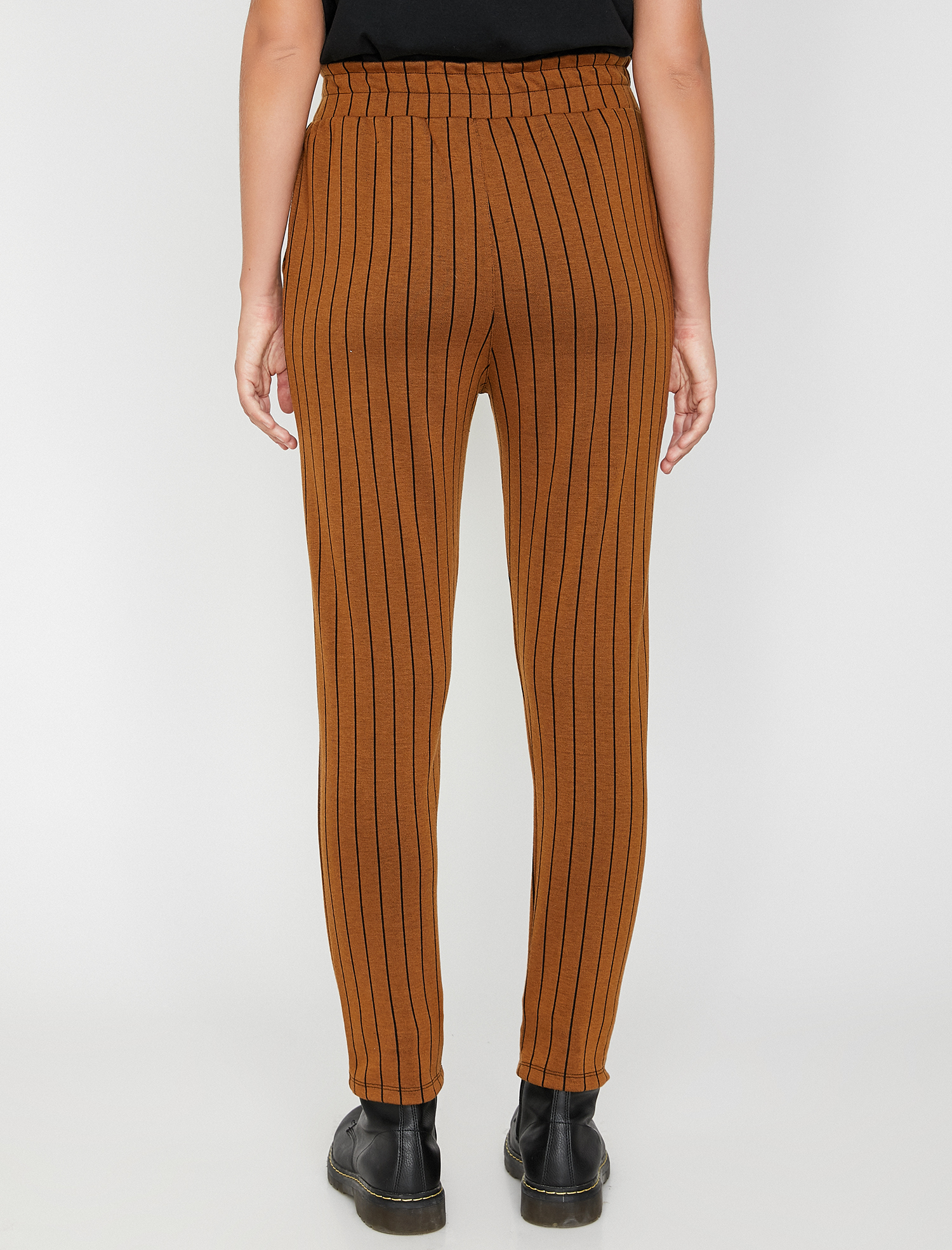   Çizgili Pantolon