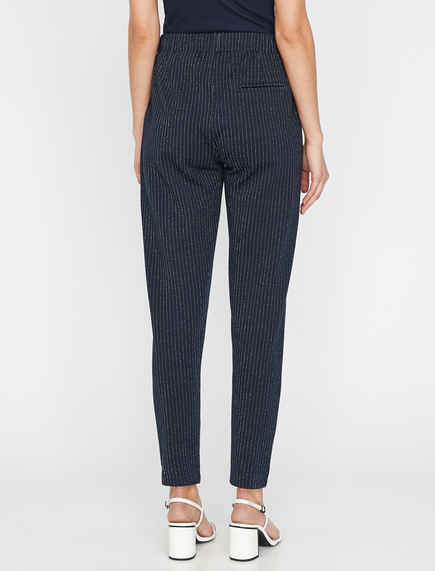   Sim Detaylı Pantolon