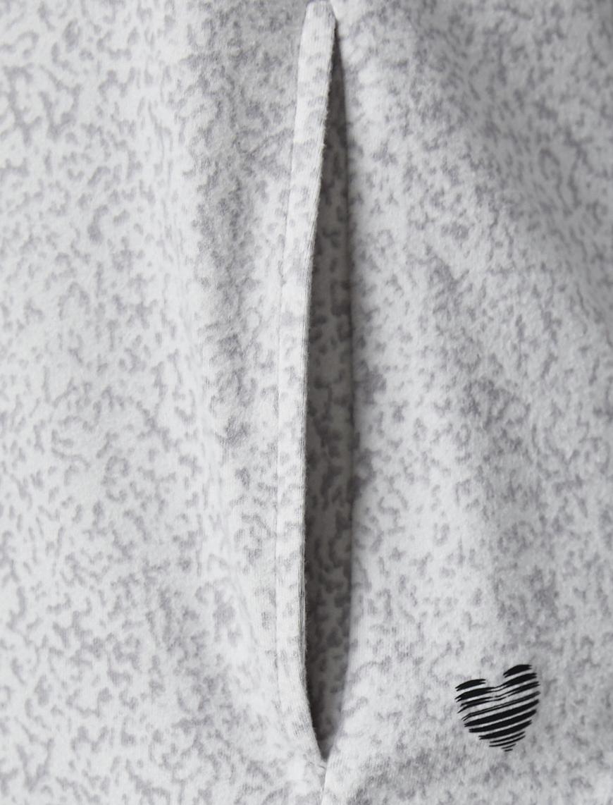   Kapüşonlu Spor Sweatshirt