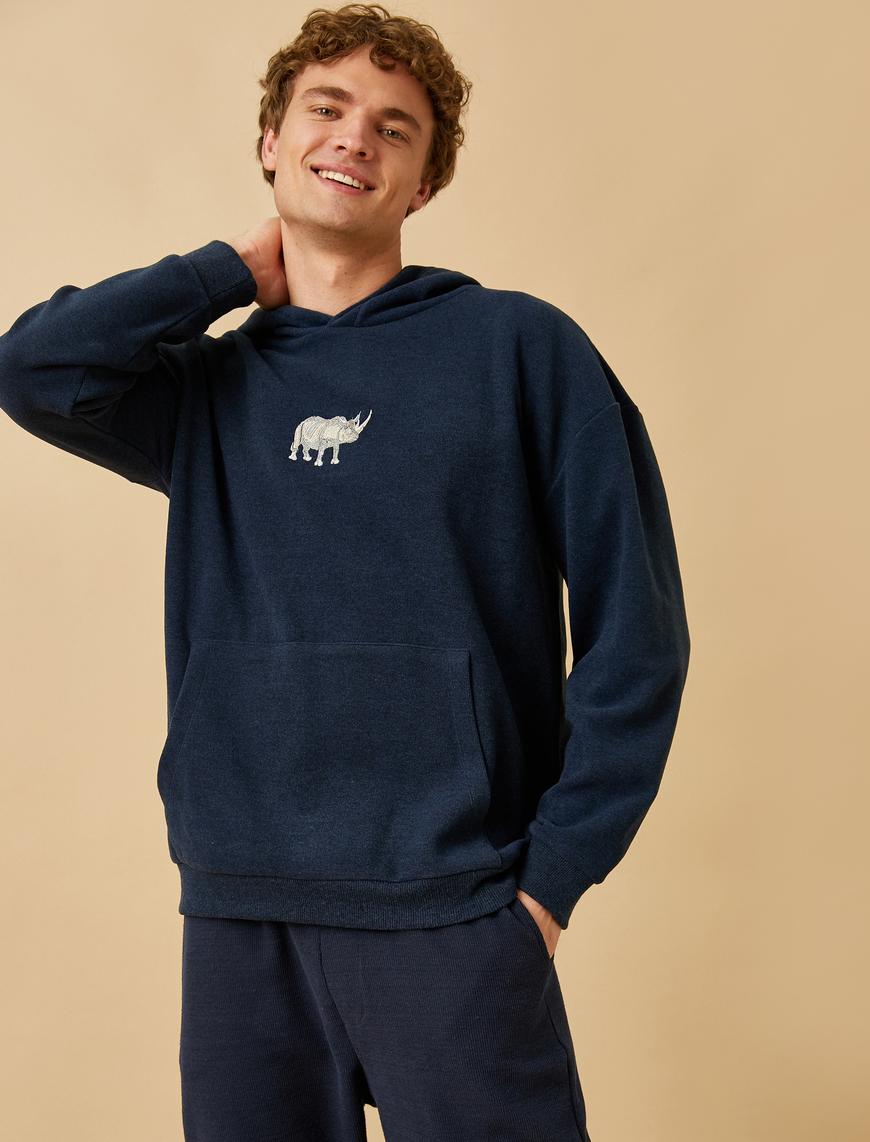   Gergedan İşlemeli Kapşonlu Sweatshirt