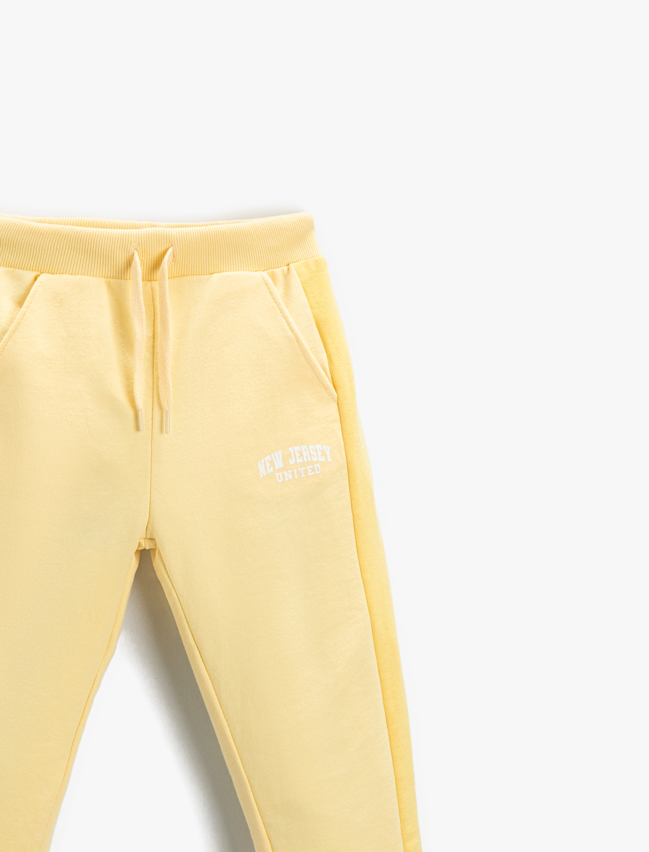  Erkek Çocuk Baskılı Jogger Eşofman Altı Beli Bağcıklı