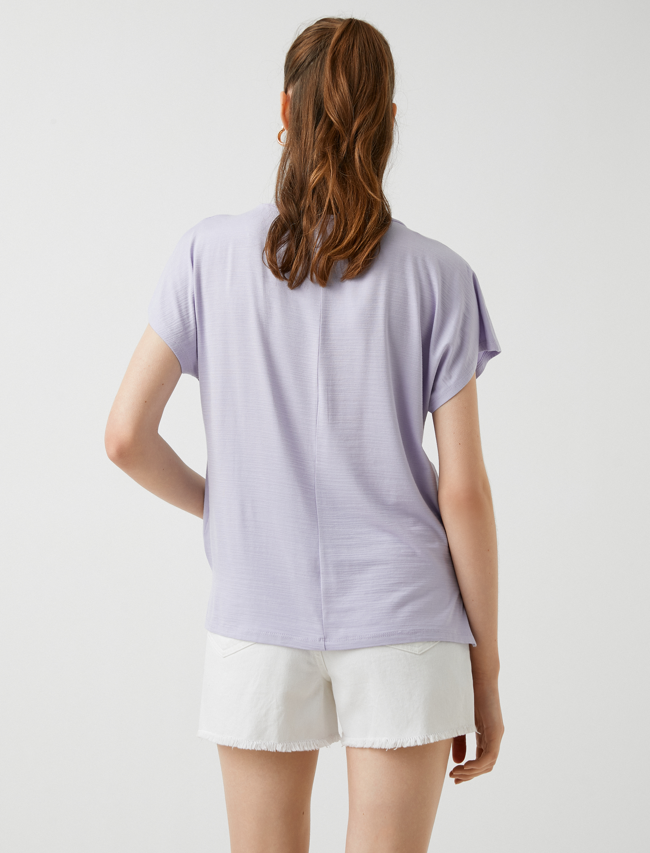   Basic Tişört V Yaka İpek Görünümlü