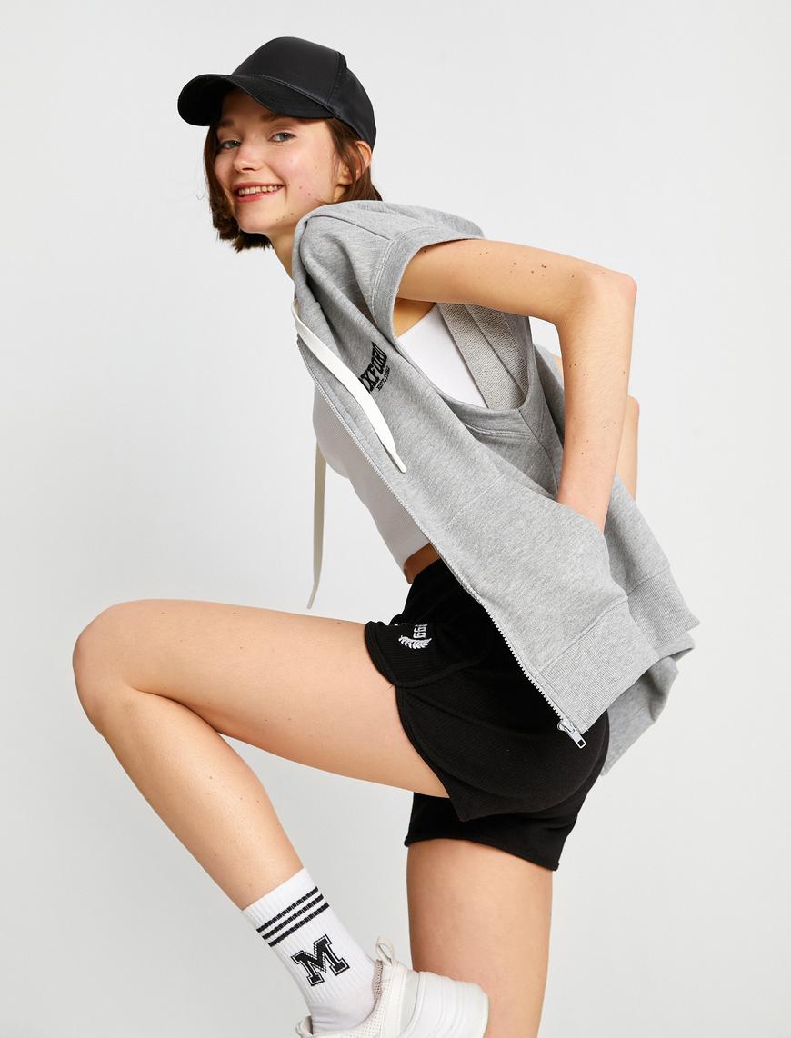   Kısa Kollu Fermuarlı Sweatshirt