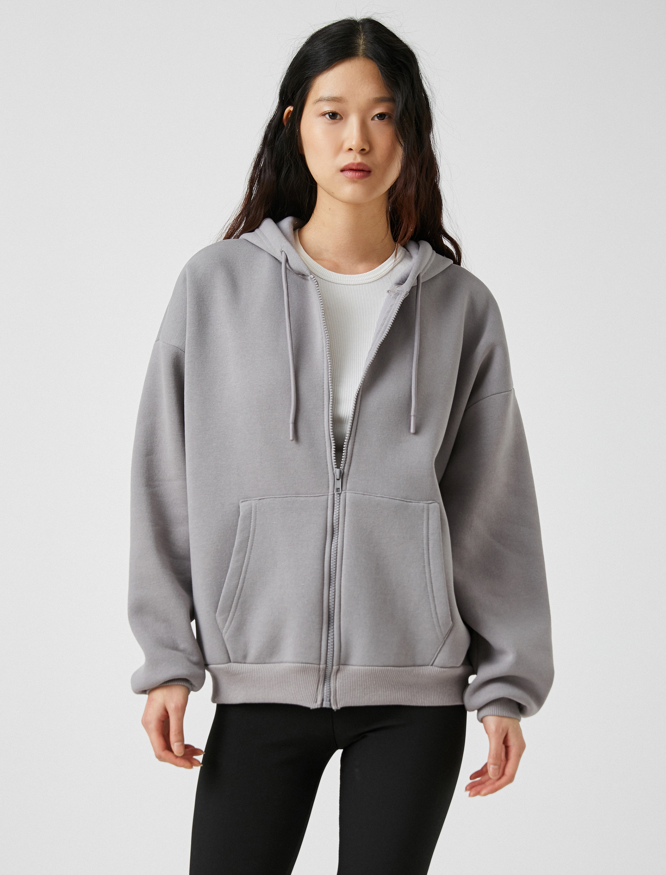   Kapüşonlu Fermuarlı Sweatshirt