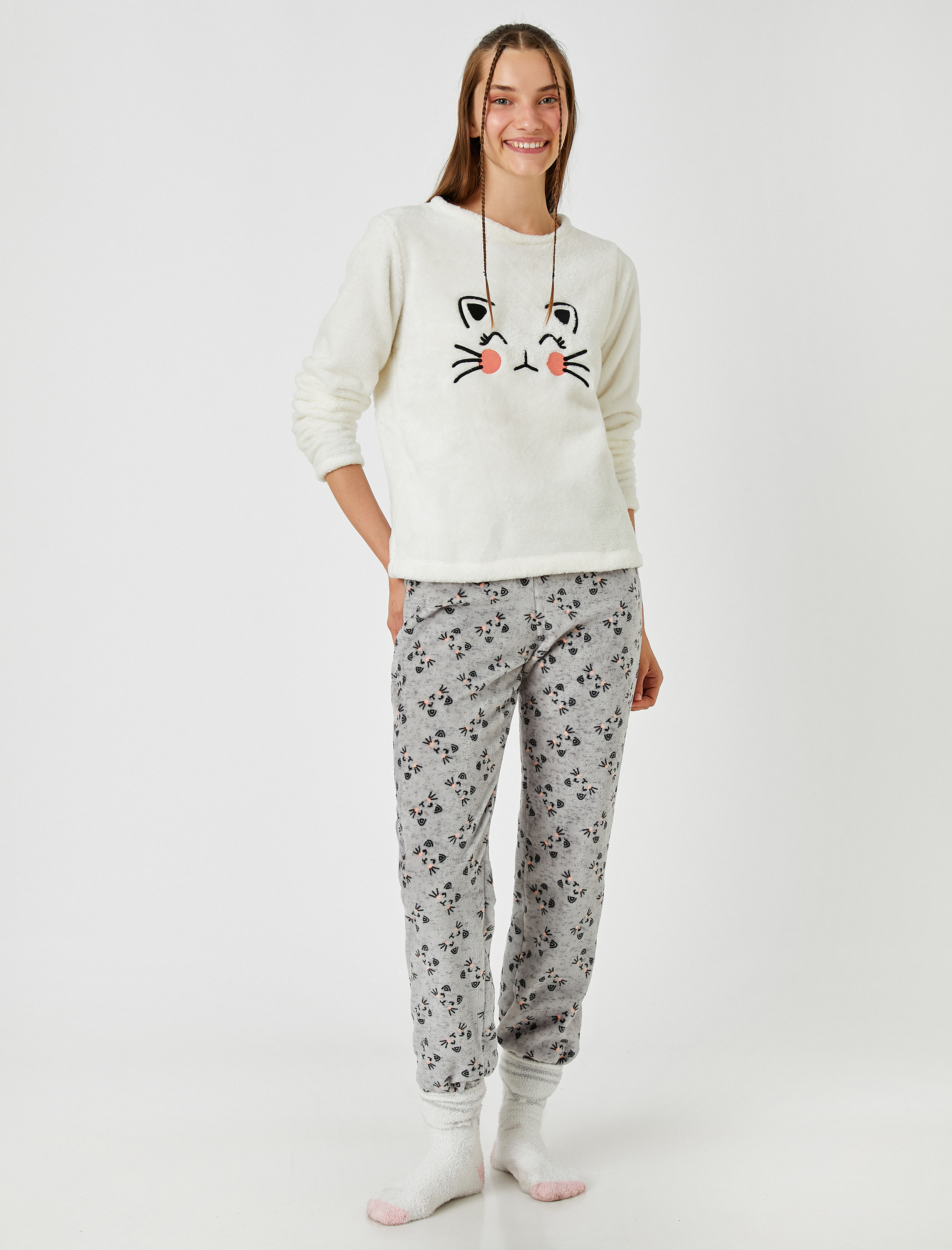   Polar Pijama Takımı İşlemeli