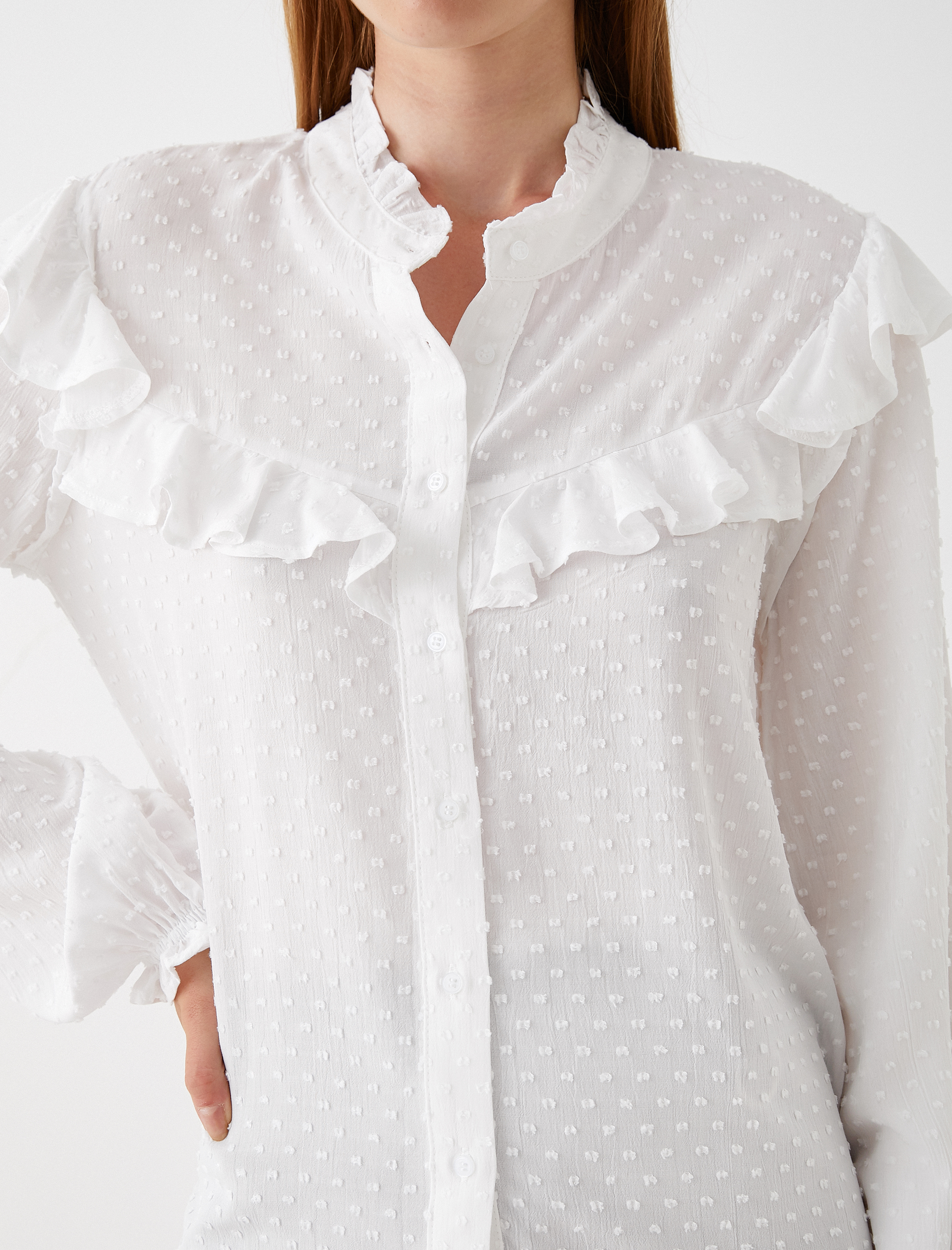   Fırfırlı Gömlek Hakim Yaka Dokulu