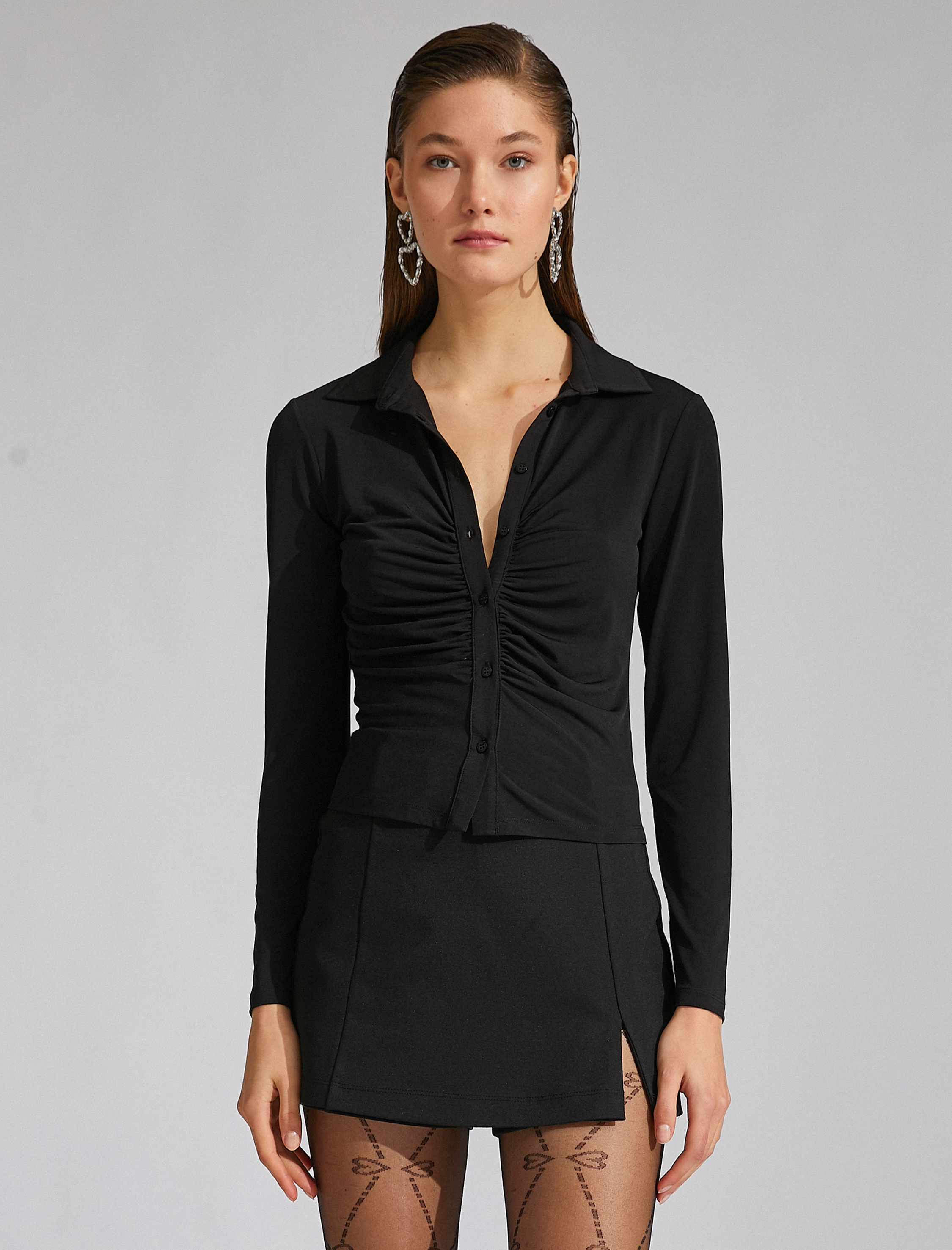   Uzun Kollu Büzgülü Gömlek