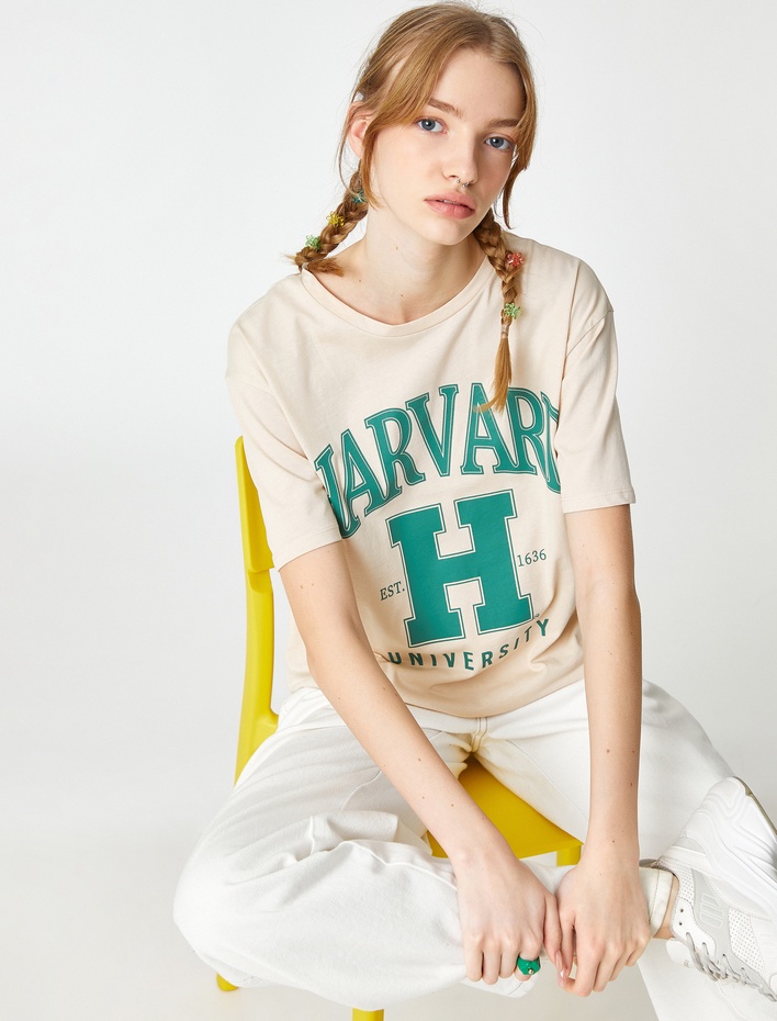  Harvard Tişört Baskılı Lisanslı Kısa Kollu Bisiklet Yaka