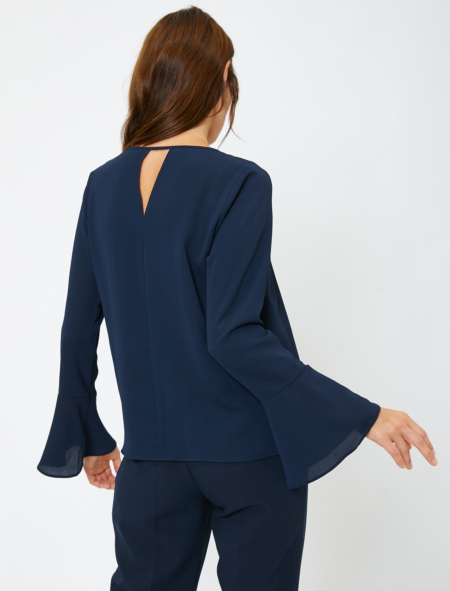 Kolları Volanlı Bluz