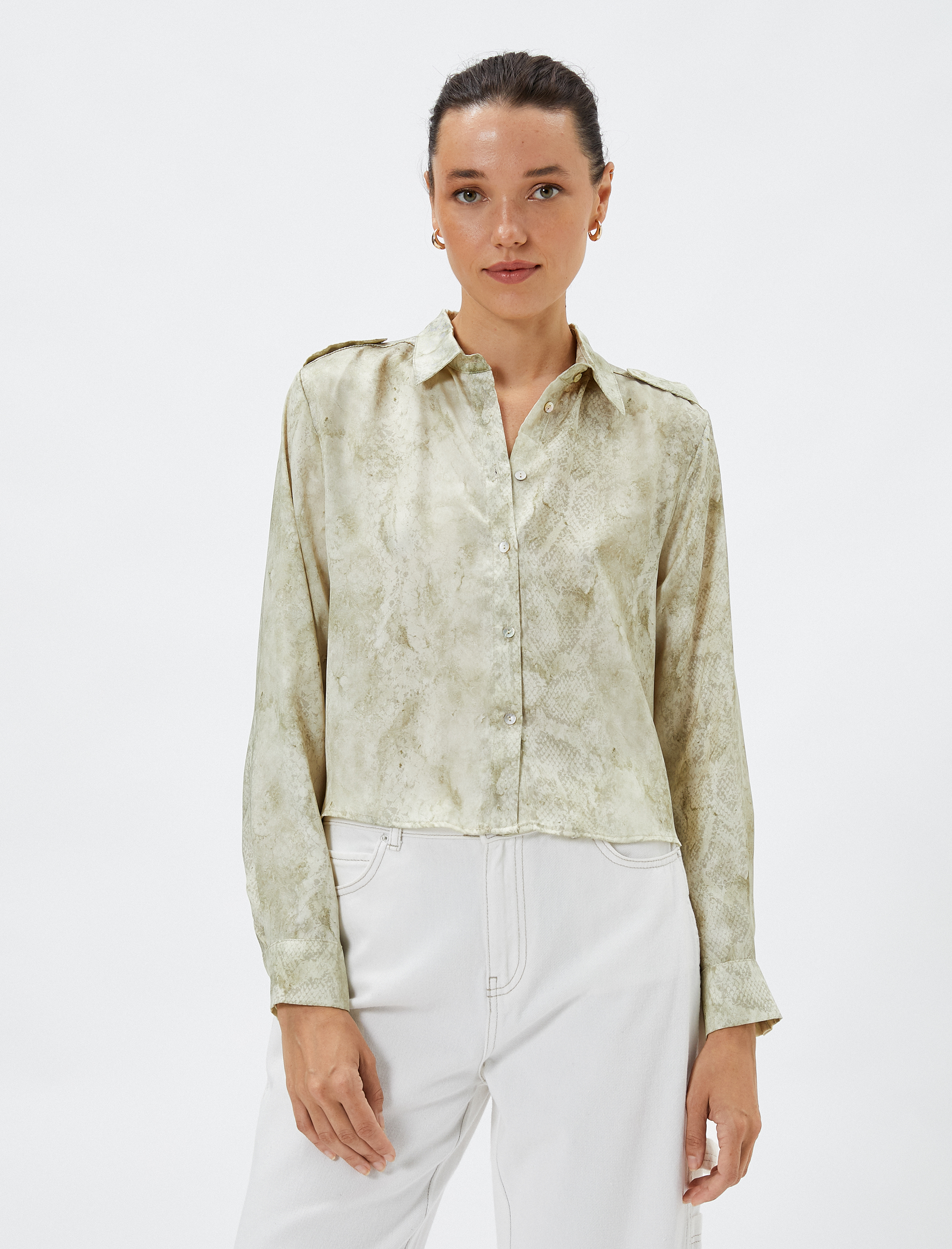   Uzun Kollu Gömlek Yılan Derisi Desenli Düğmeli