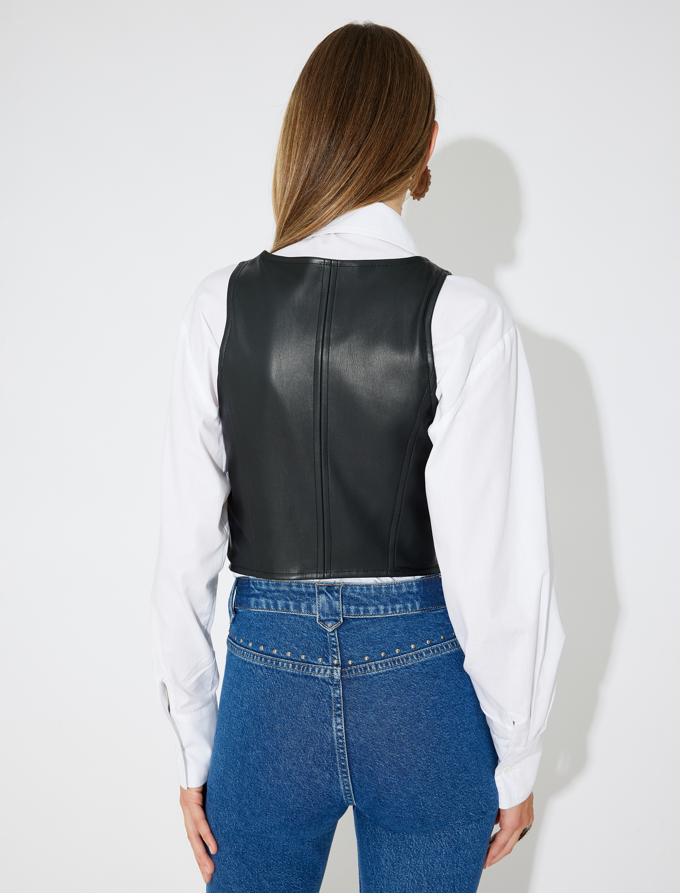   Düğmeli V Yaka Suni Deri Yelek