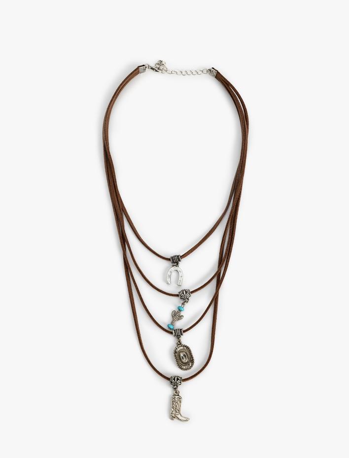 Kadın Kovboy Temalı 4 Sıra Kolye Metal Charm Detaylı Suni Deri