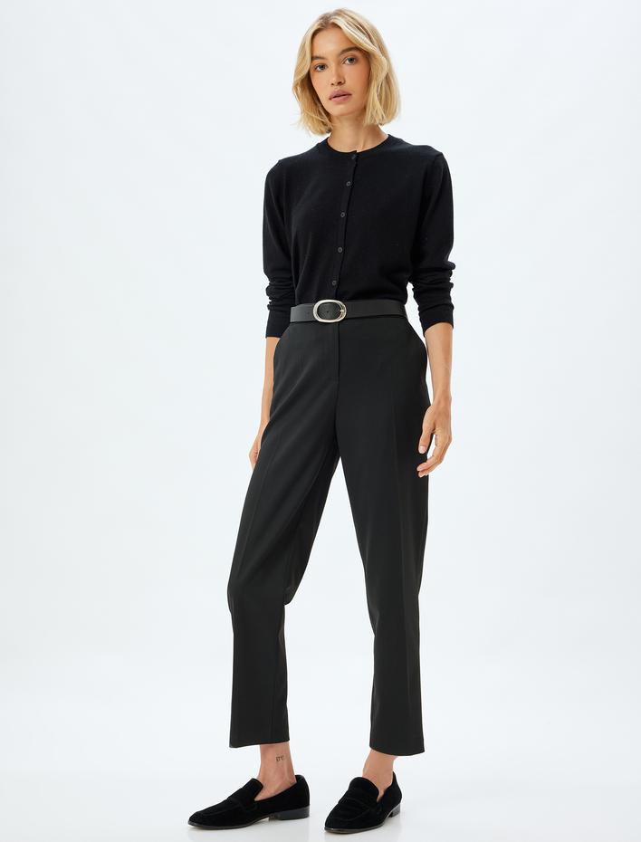  Triko Hırka Uzun Kollu Yuvarlak Yaka Düğmeli