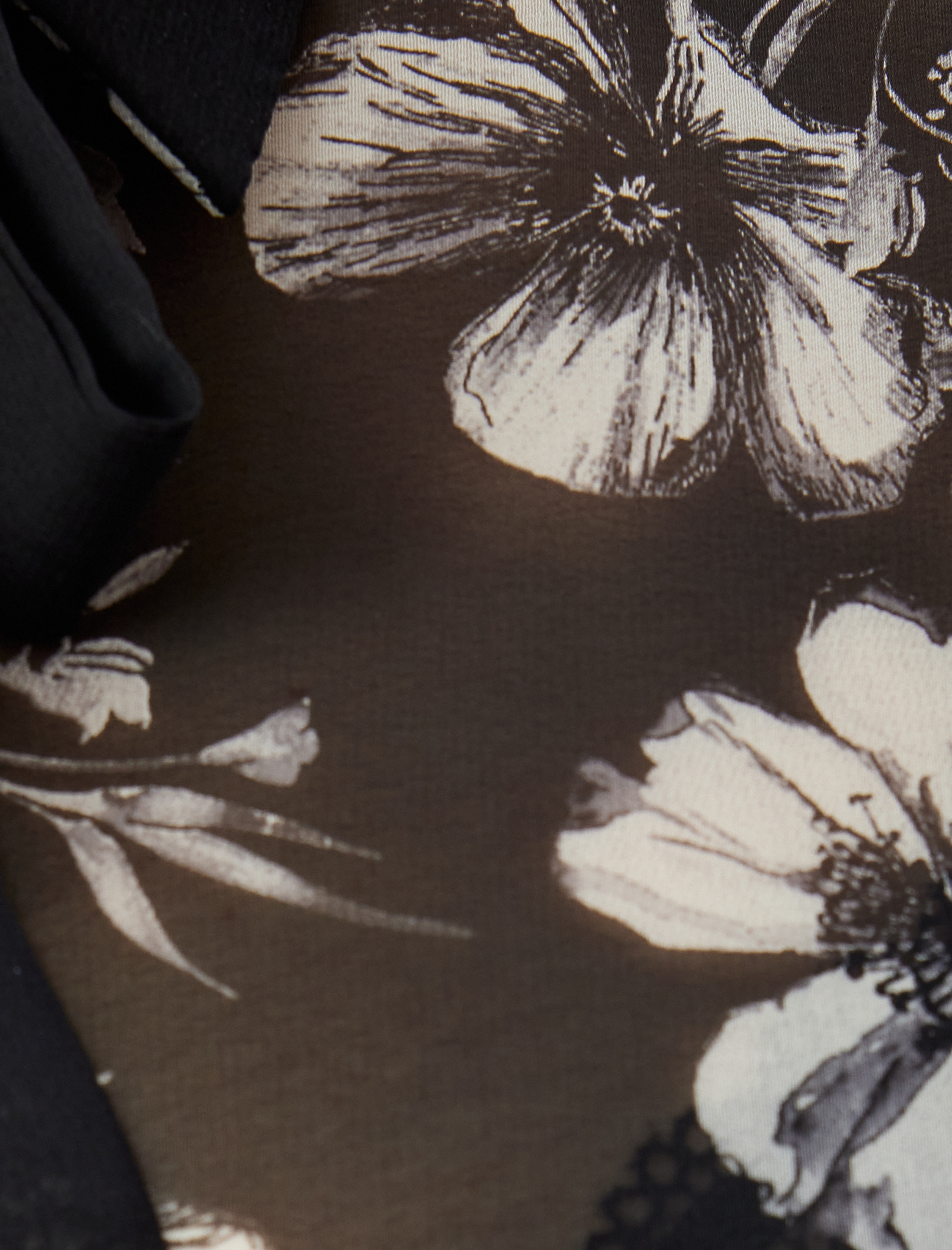 Çiçekli Transparan Şifon Gömlek Kabarık Uzun Balon Kol Kurdele Detaylı