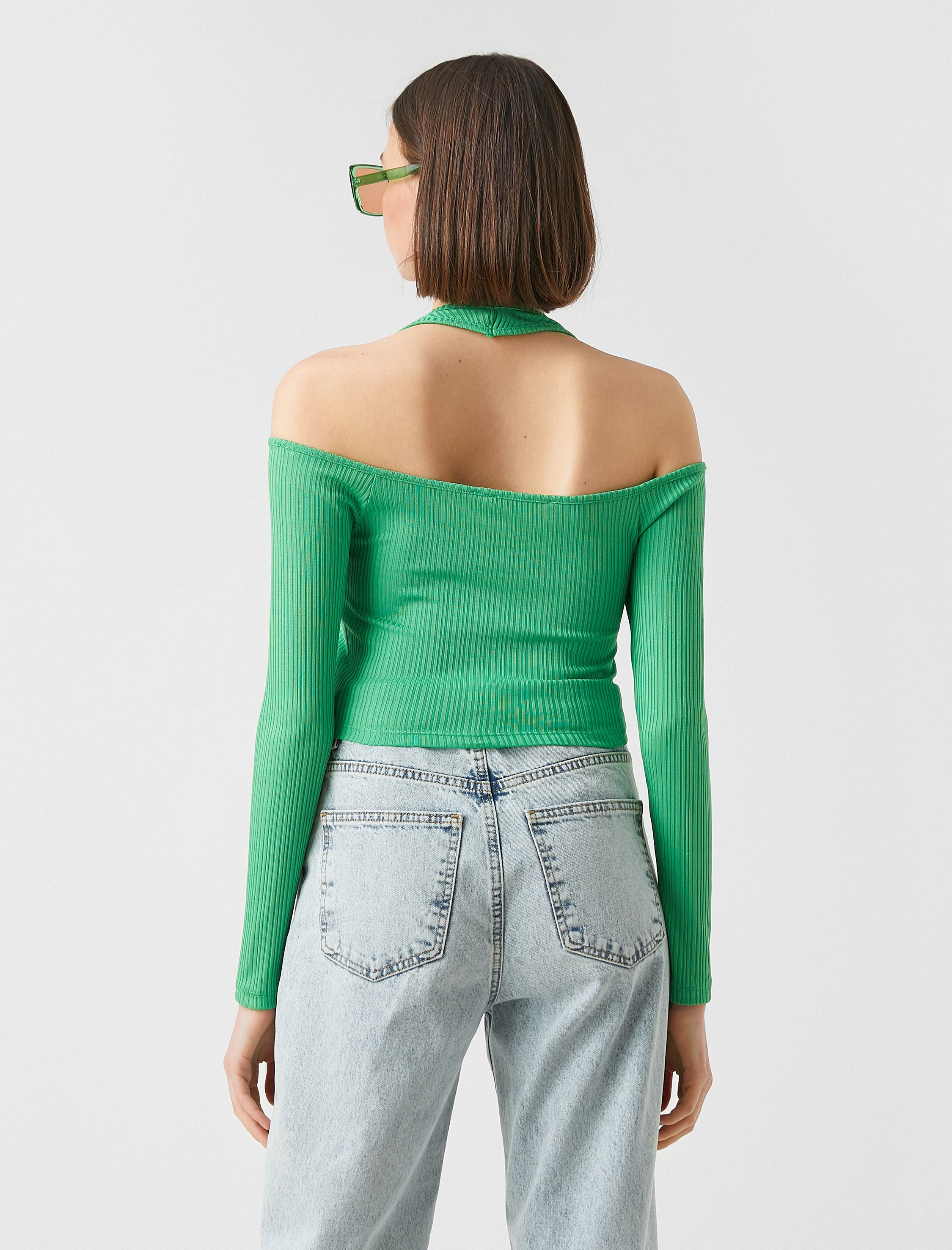   Halter Yaka Tişört Uzun Kollu Omuzları Pencere Detaylı Sırt Dekolteli