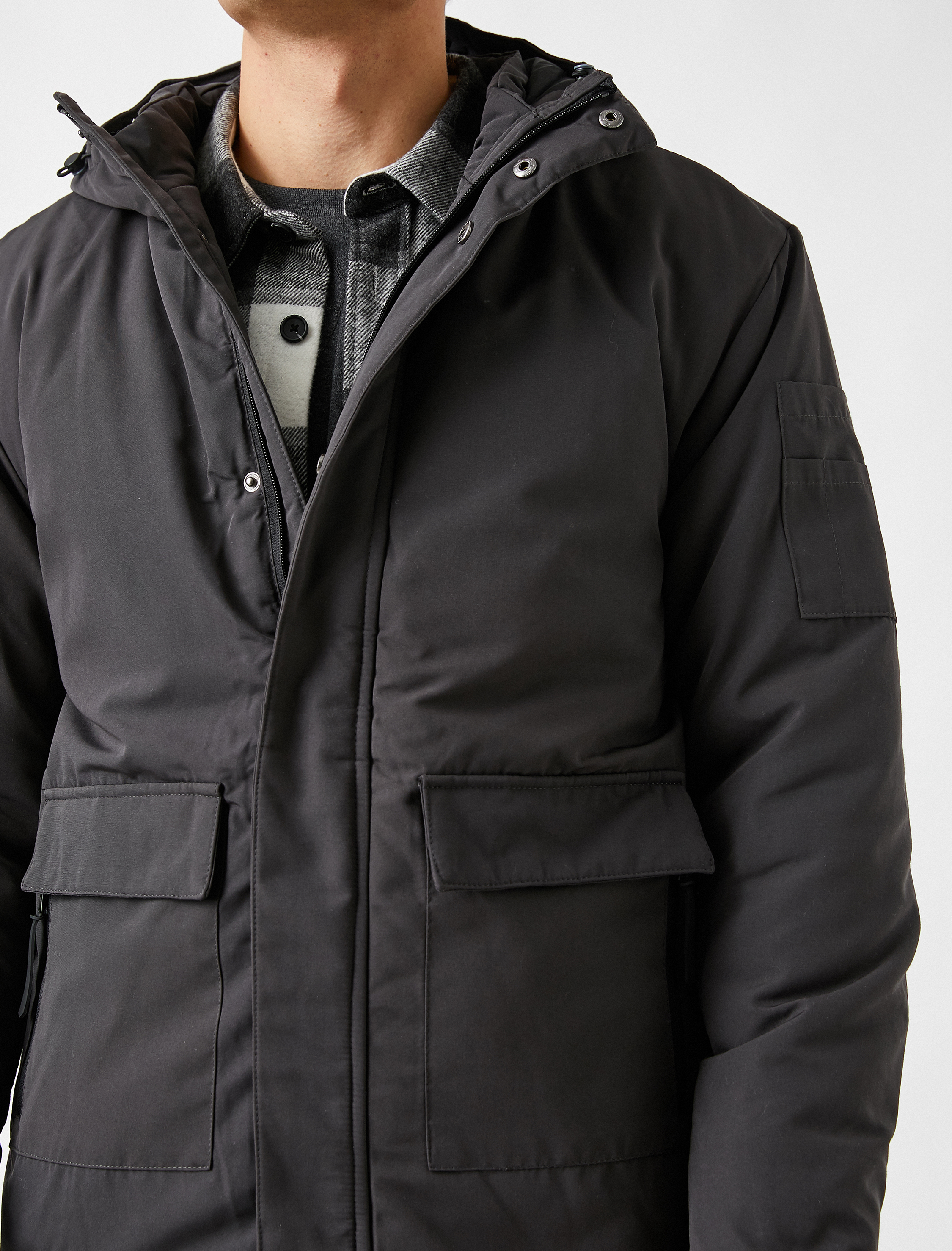   Kapşonlu Kışlık Mont