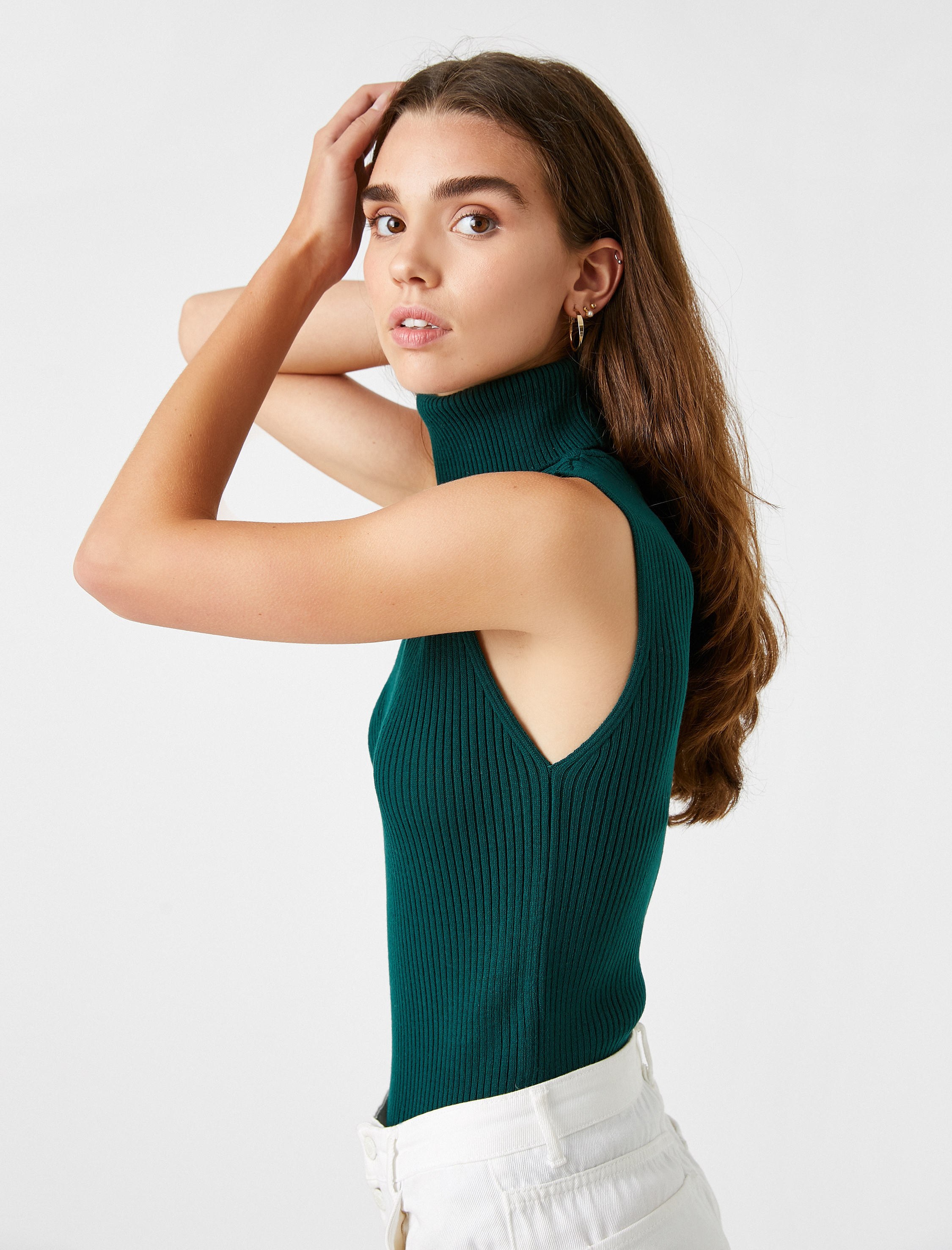   Balıkçı Yaka Kolsuz Triko Atlet