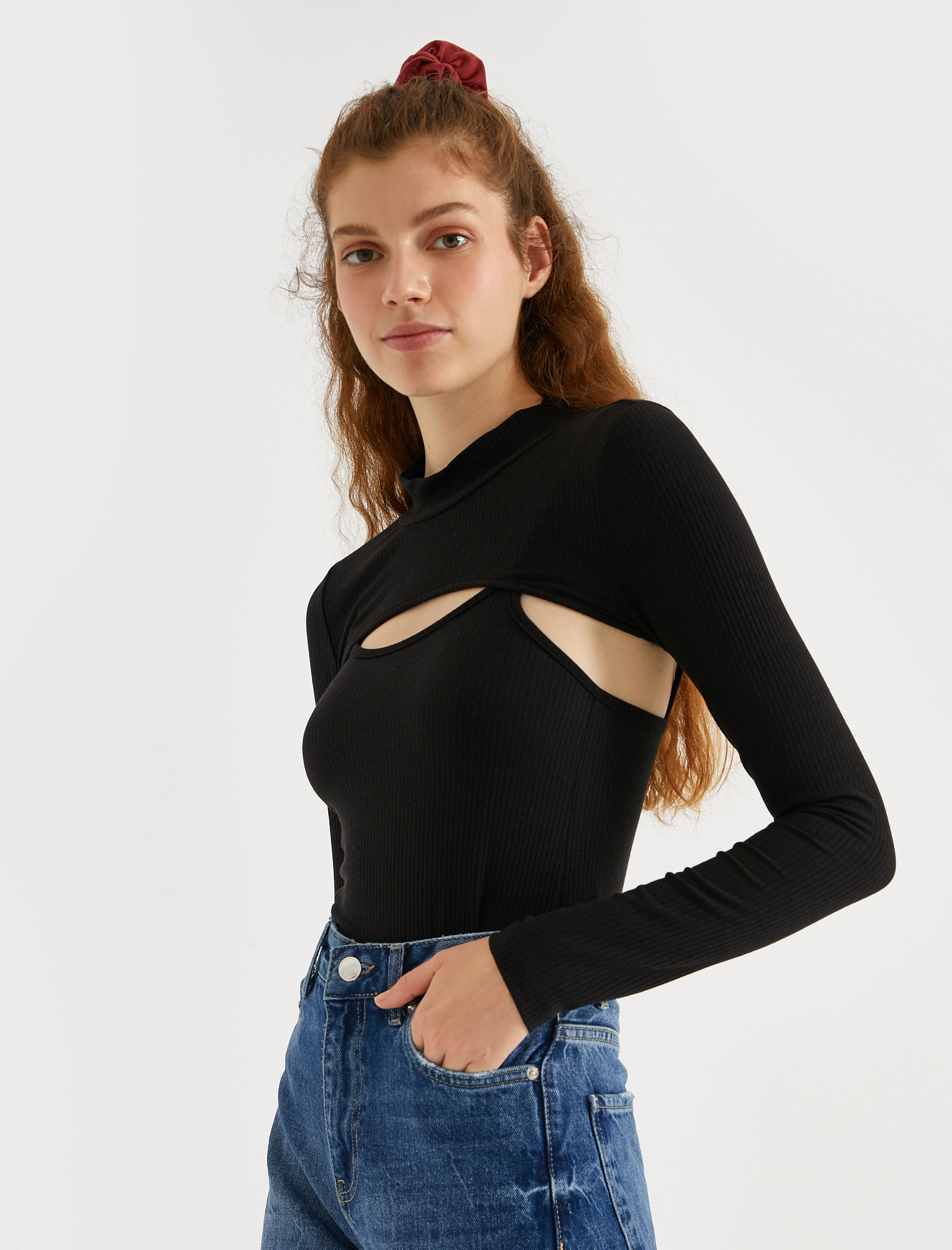   Uzun Kollu Tişört Dik Yaka