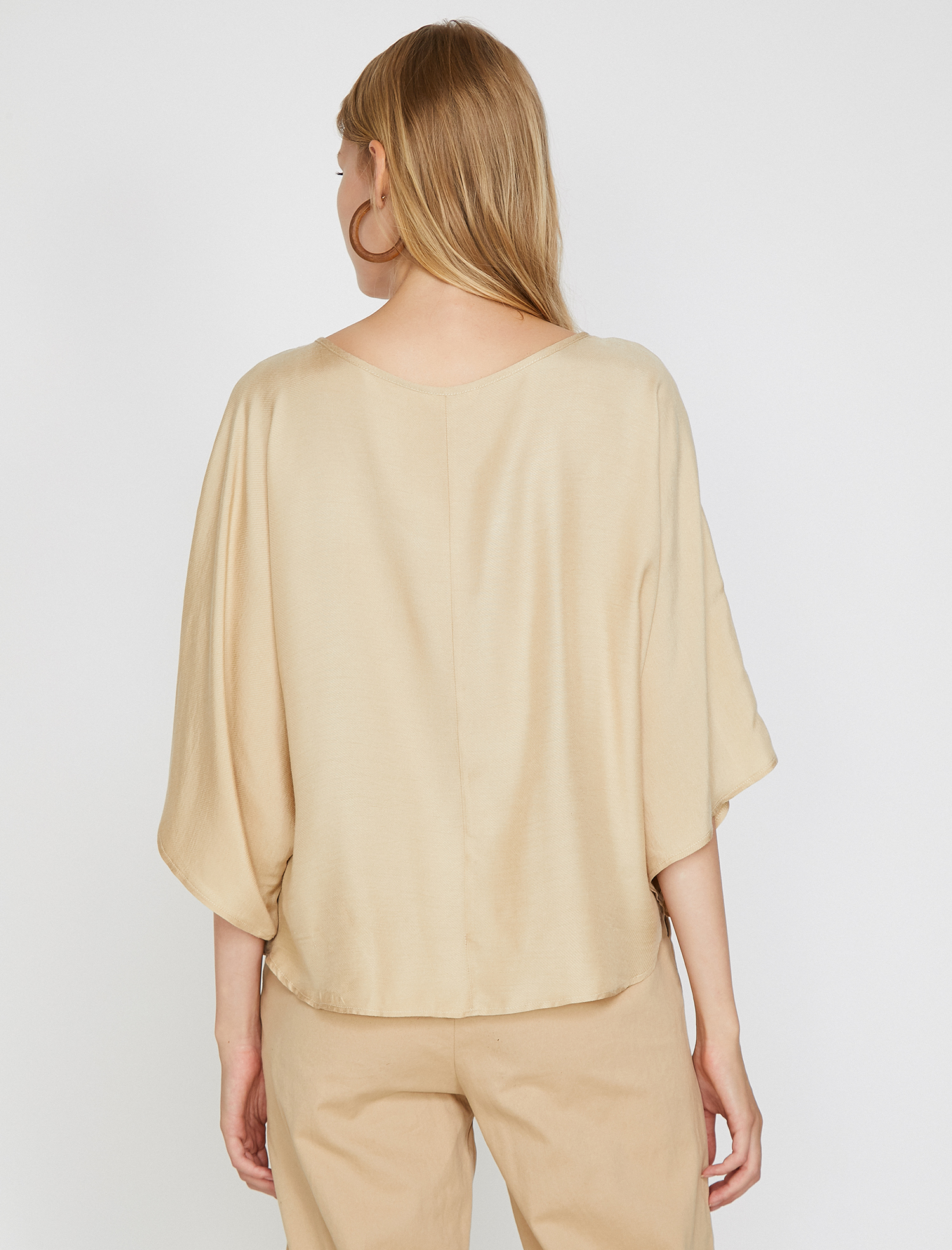   Beli Bağlamalı Bluz