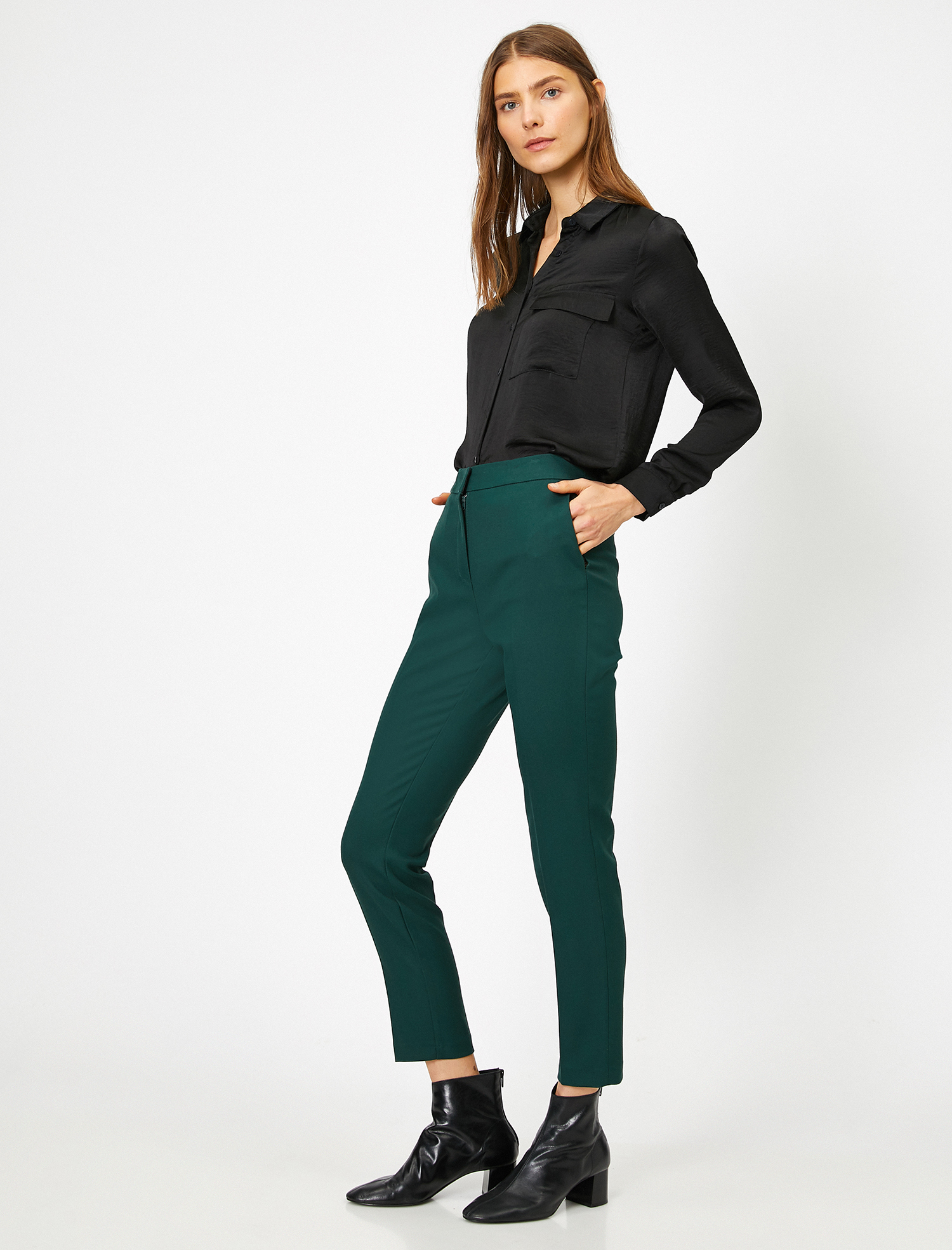   Cep Detaylı Pantolon