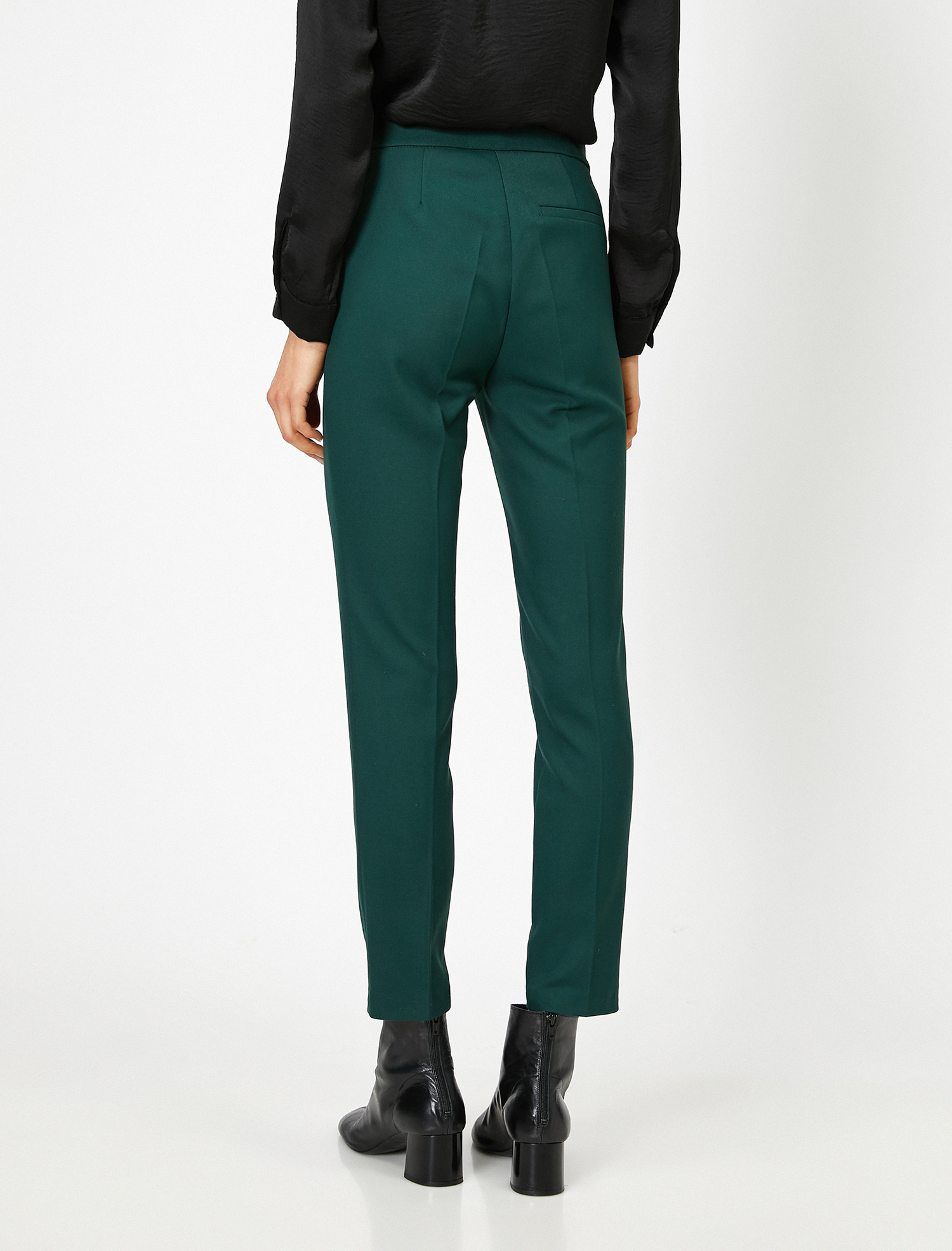   Cep Detaylı Pantolon