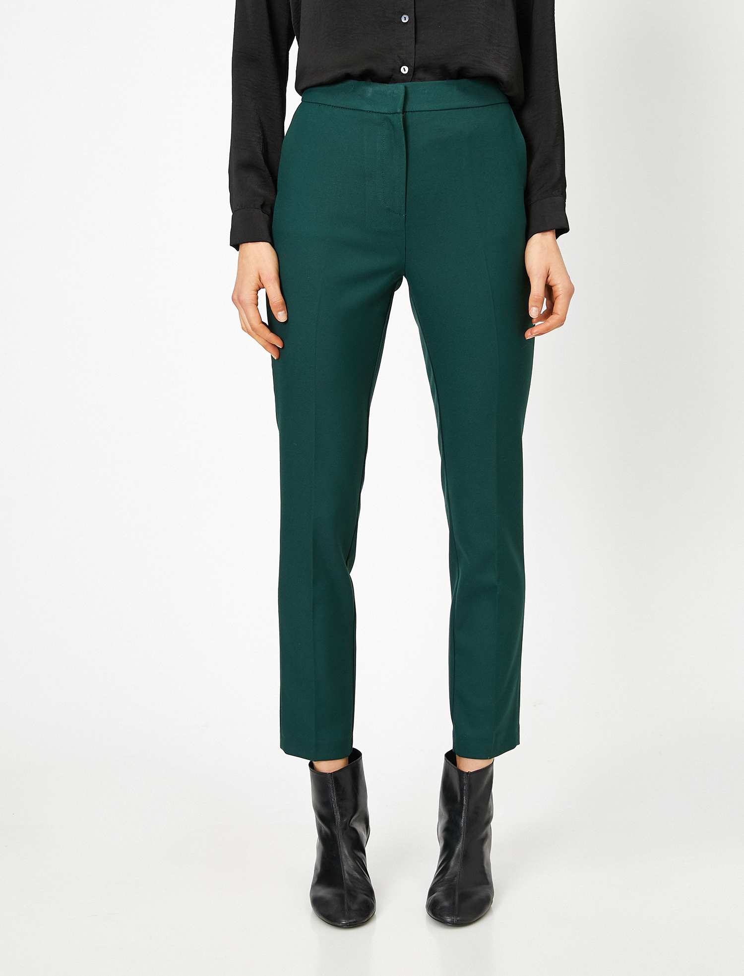   Cep Detaylı Pantolon