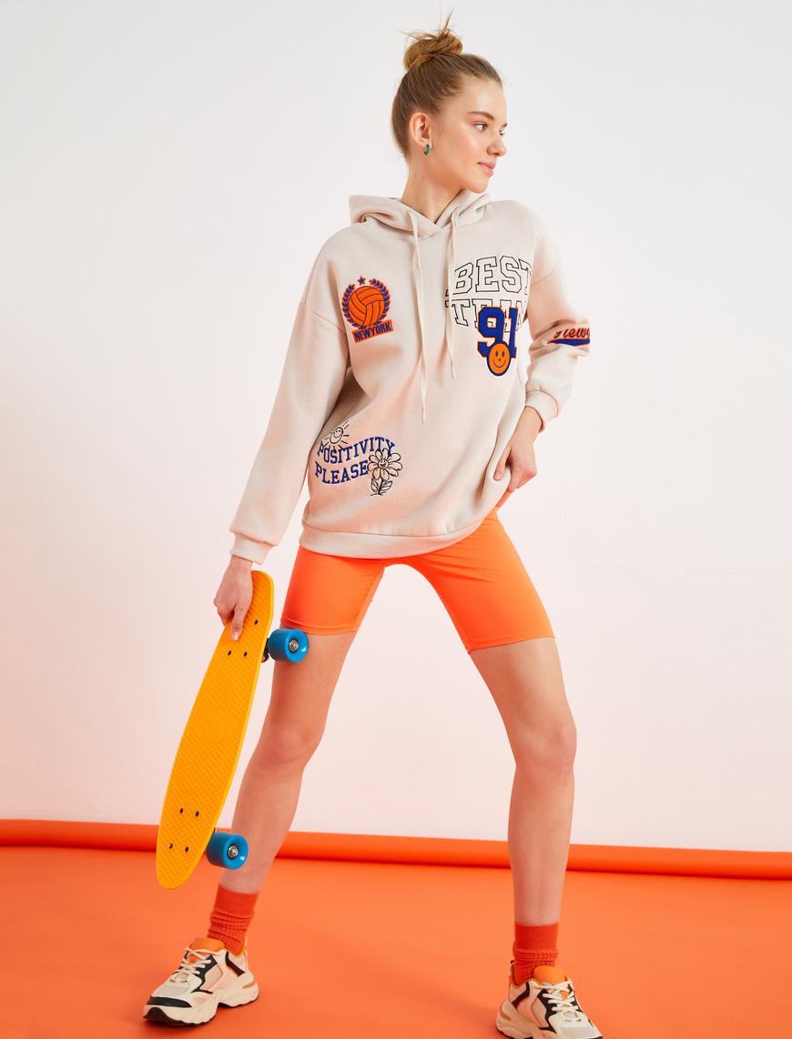   Kapüşonlu Baskılı Sweatshirt