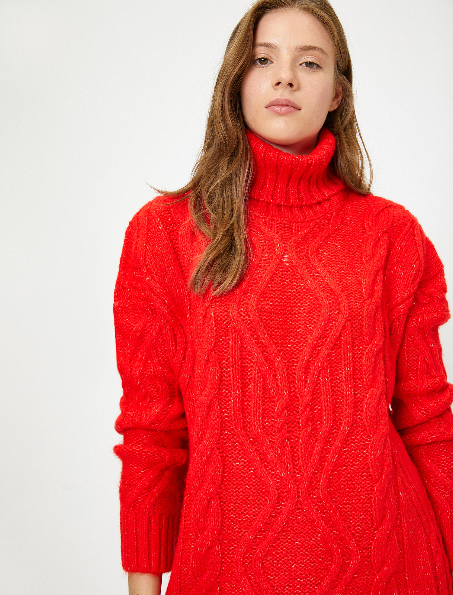   Boğazlı Triko Tunik