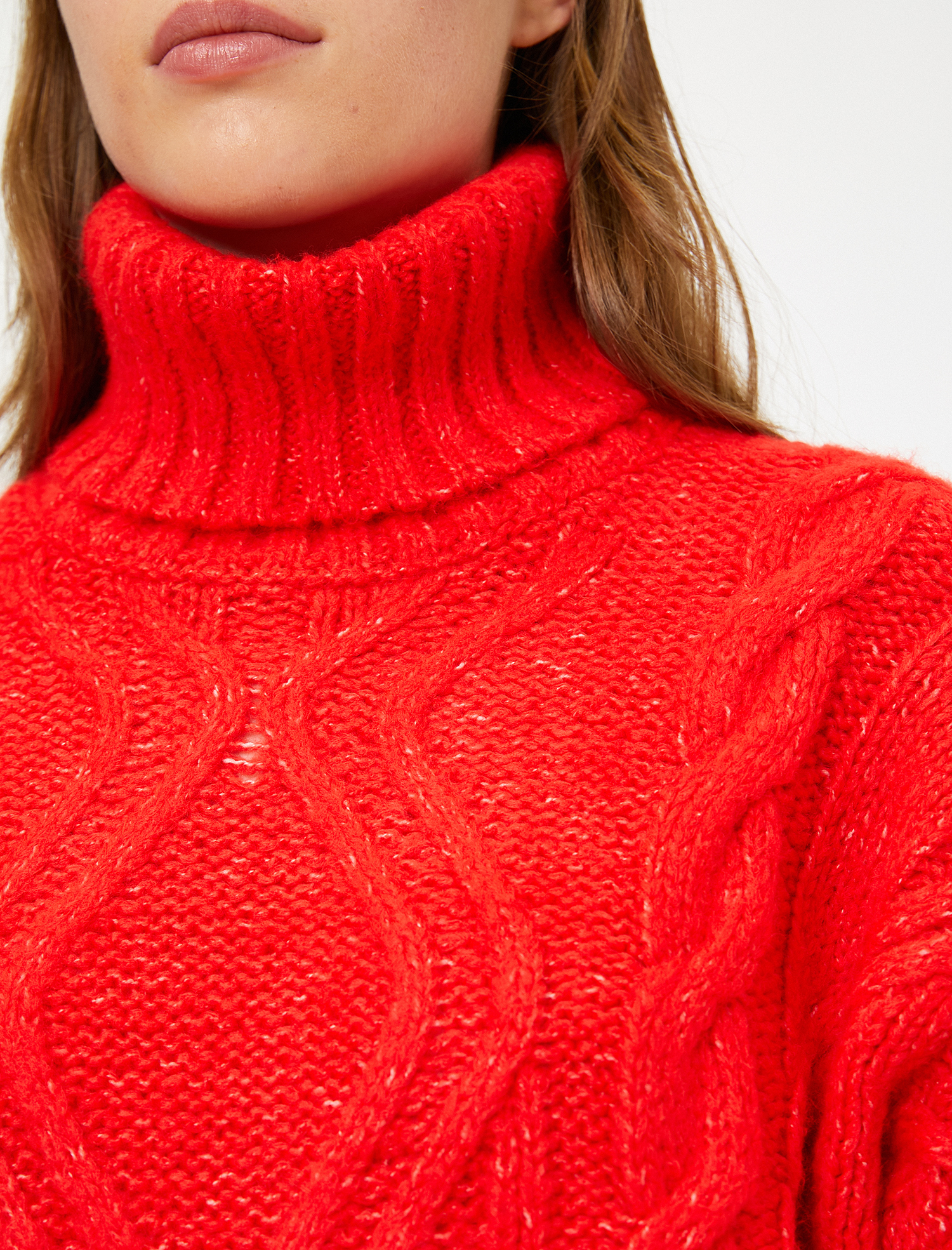   Boğazlı Triko Tunik