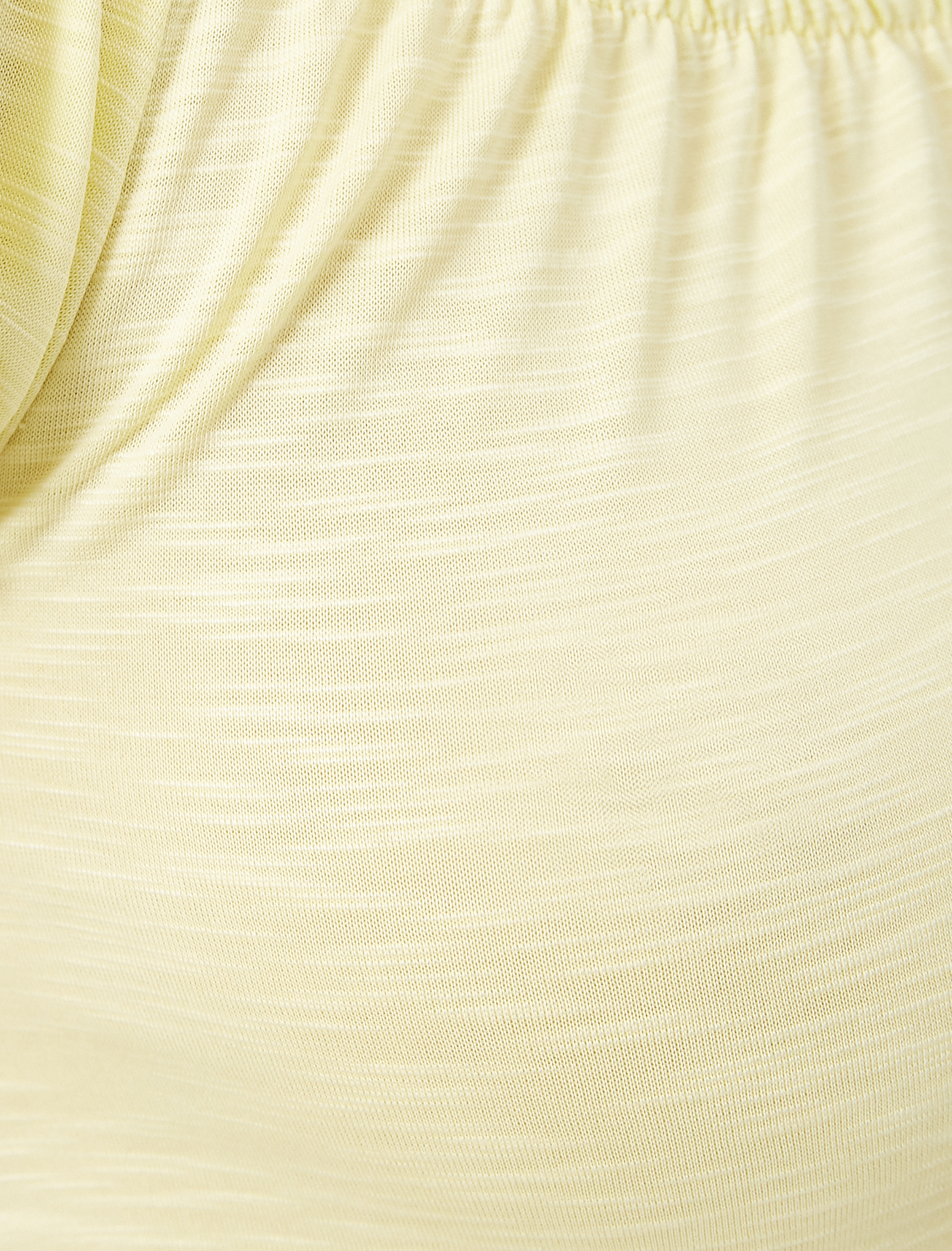   Omzu Açık Tişört Kısa Kollu