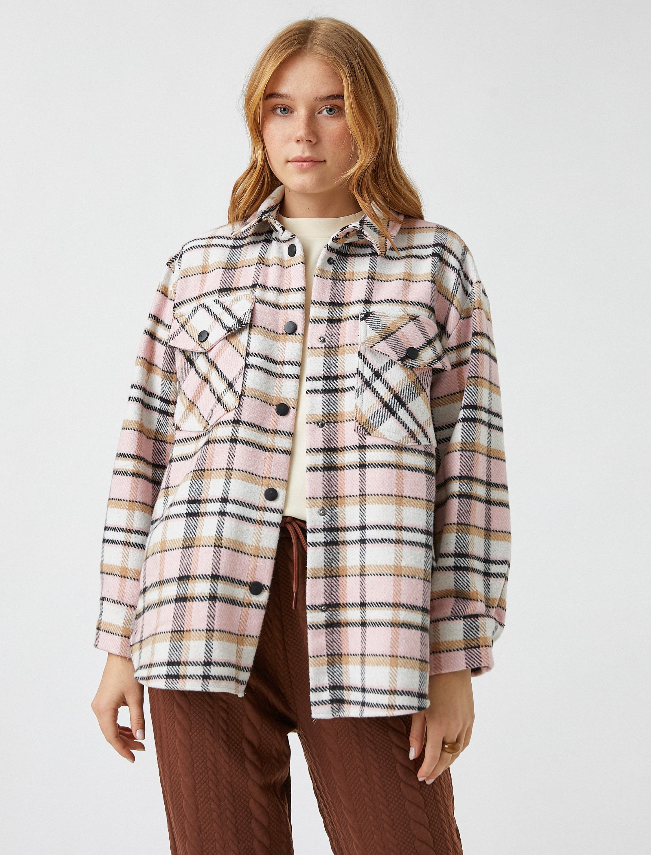   Uzun Kollu Oversize Düğmeli Cep Detaylı Ekose Gömlek