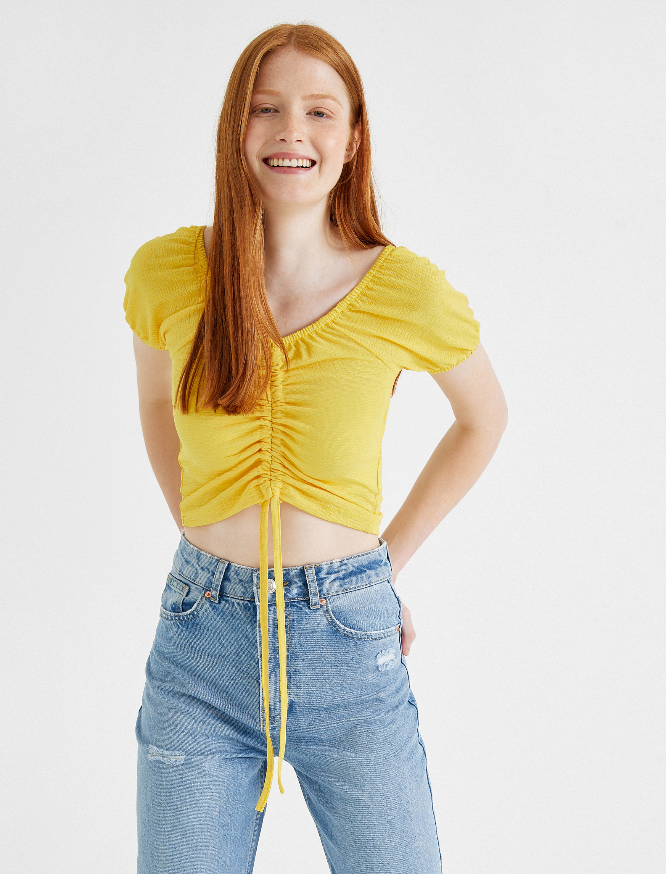   Crop Tişört Büzgülü