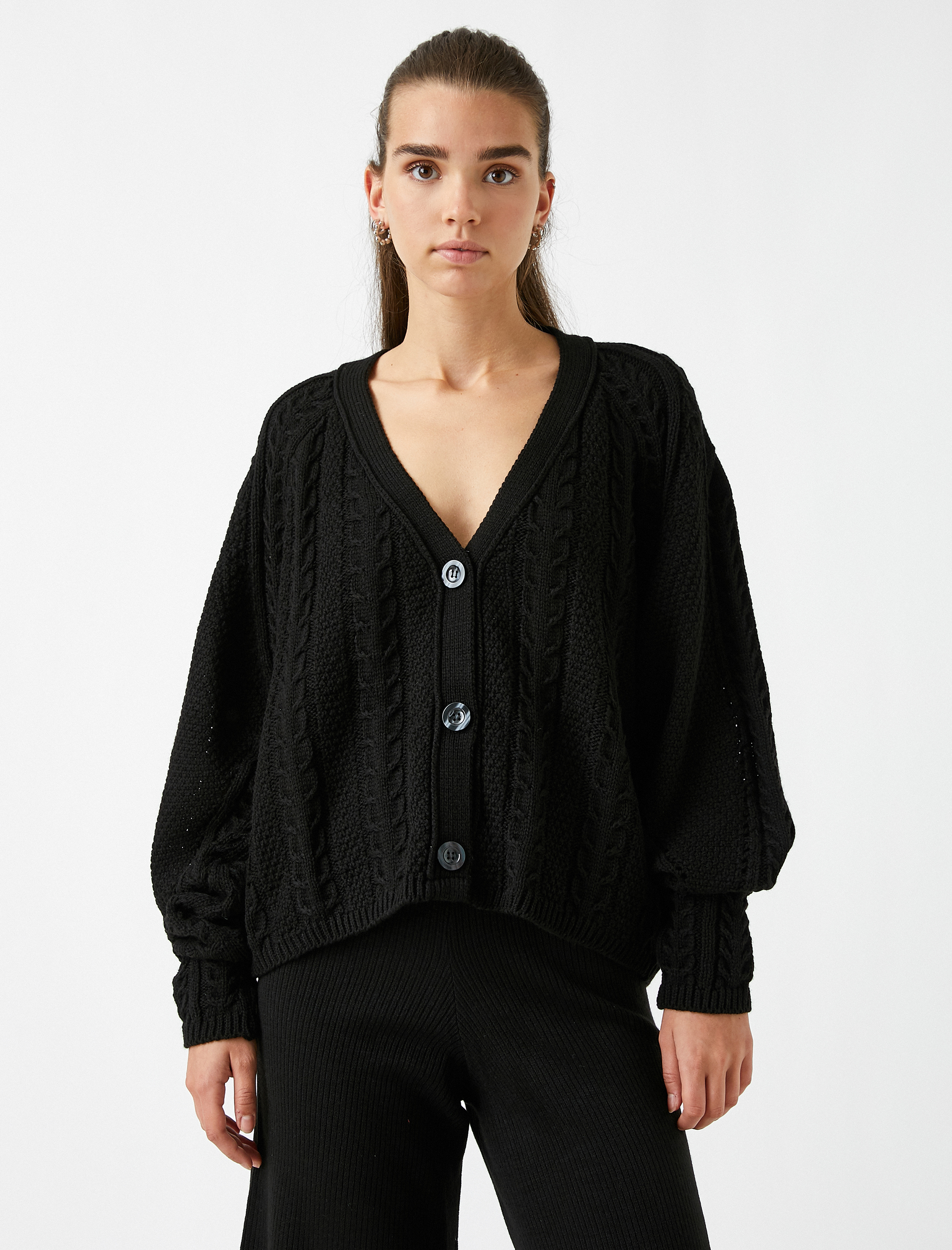   Düğmeli Triko Hırka