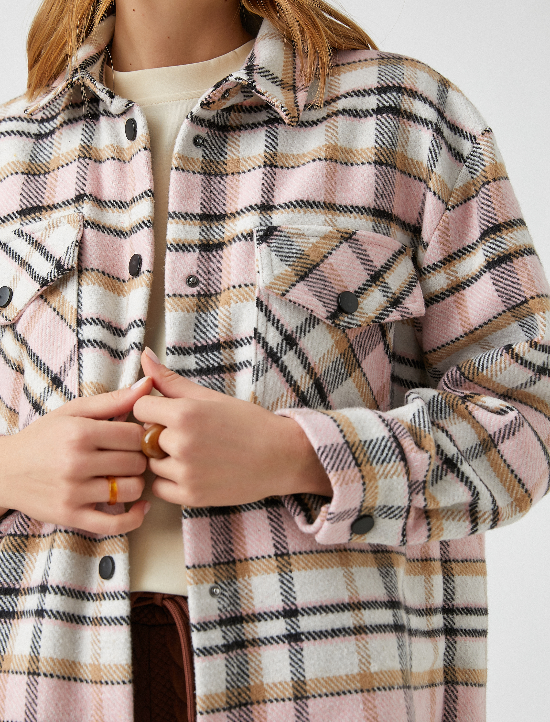   Uzun Kollu Oversize Düğmeli Cep Detaylı Ekose Gömlek