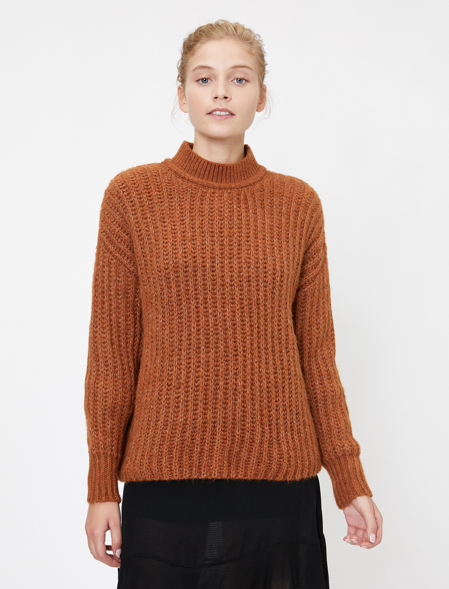   Örgülü Triko Kazak