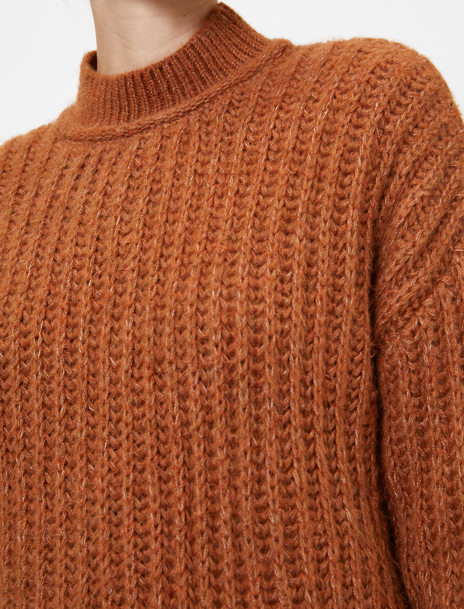   Örgülü Triko Kazak