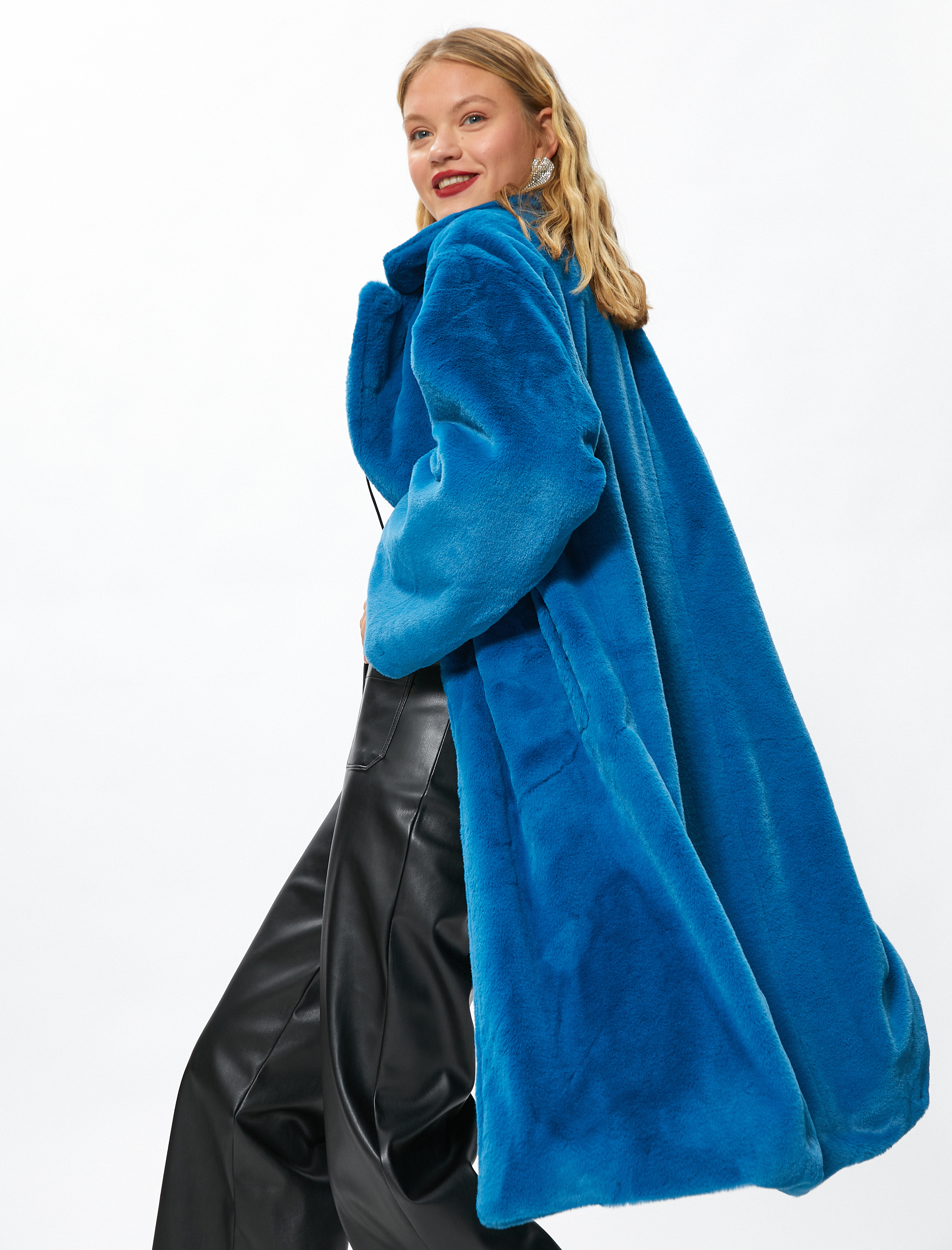   Oversize Uzun Peluş Kaban Cepli Katlı Yaka