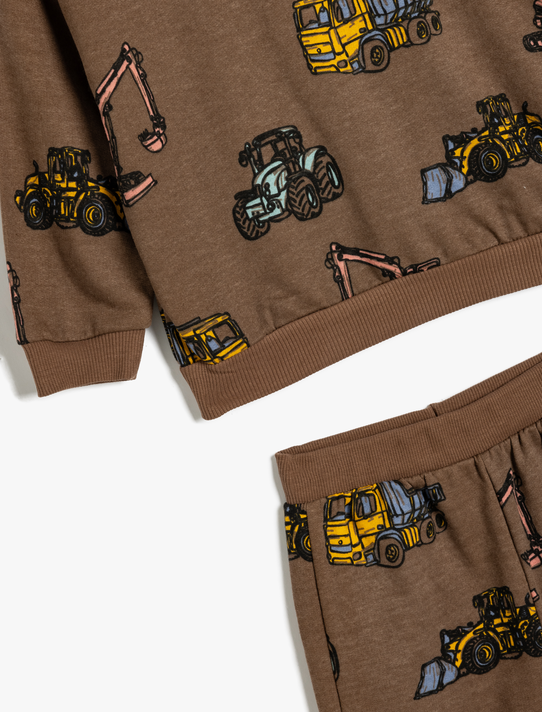  Erkek Bebek Traktör Baskılı Pamuklu Şardonlu Pijama Takımı