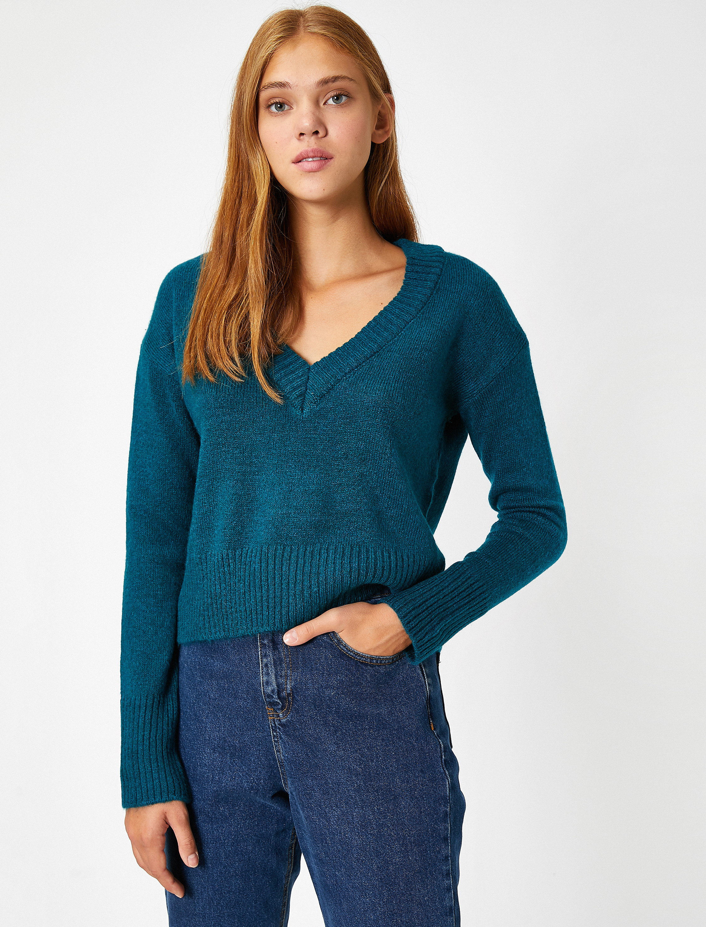   V Yaka Uzun Kollu Triko Kazak