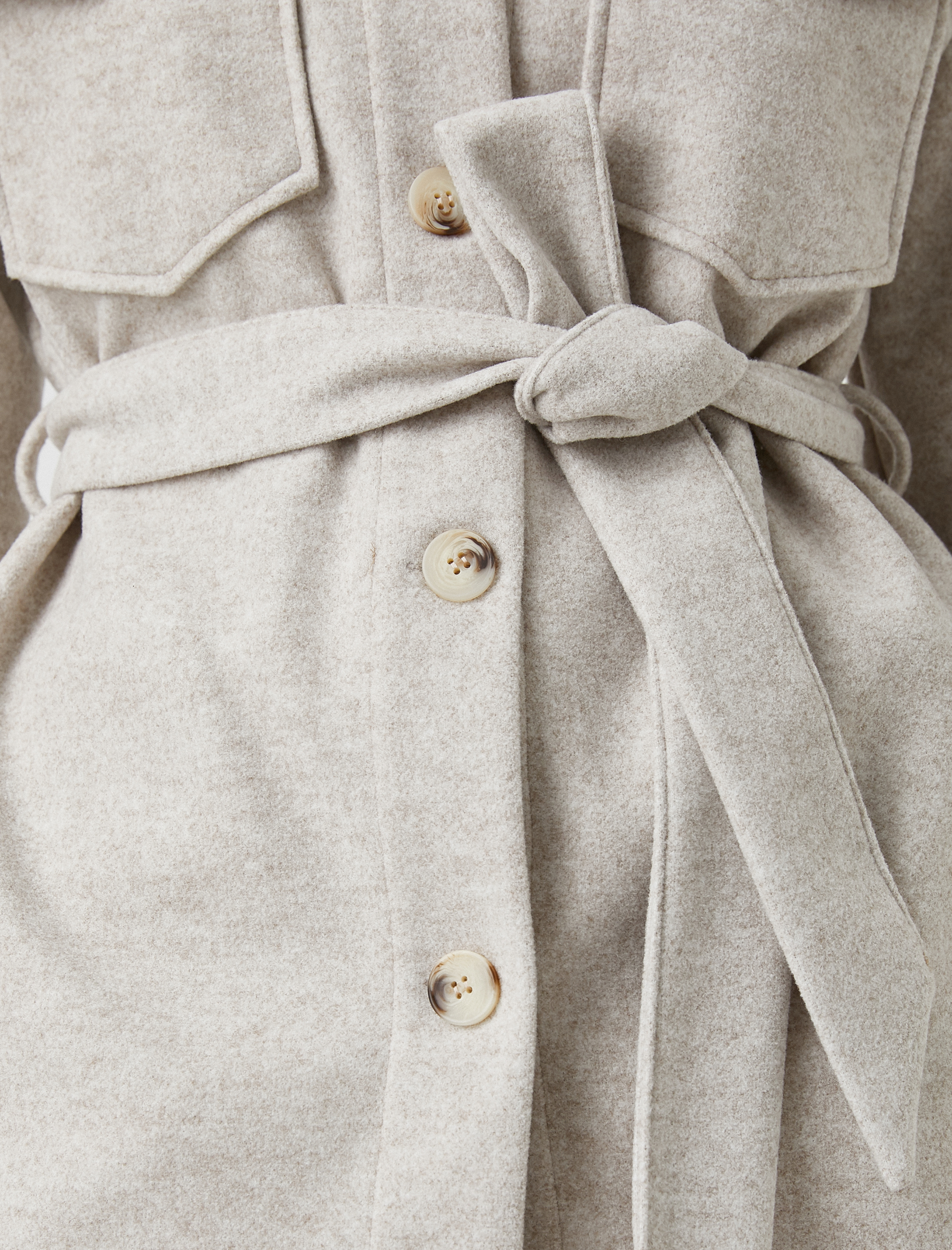 Katlı Yaka Kuşaklı Gömlek Ceket