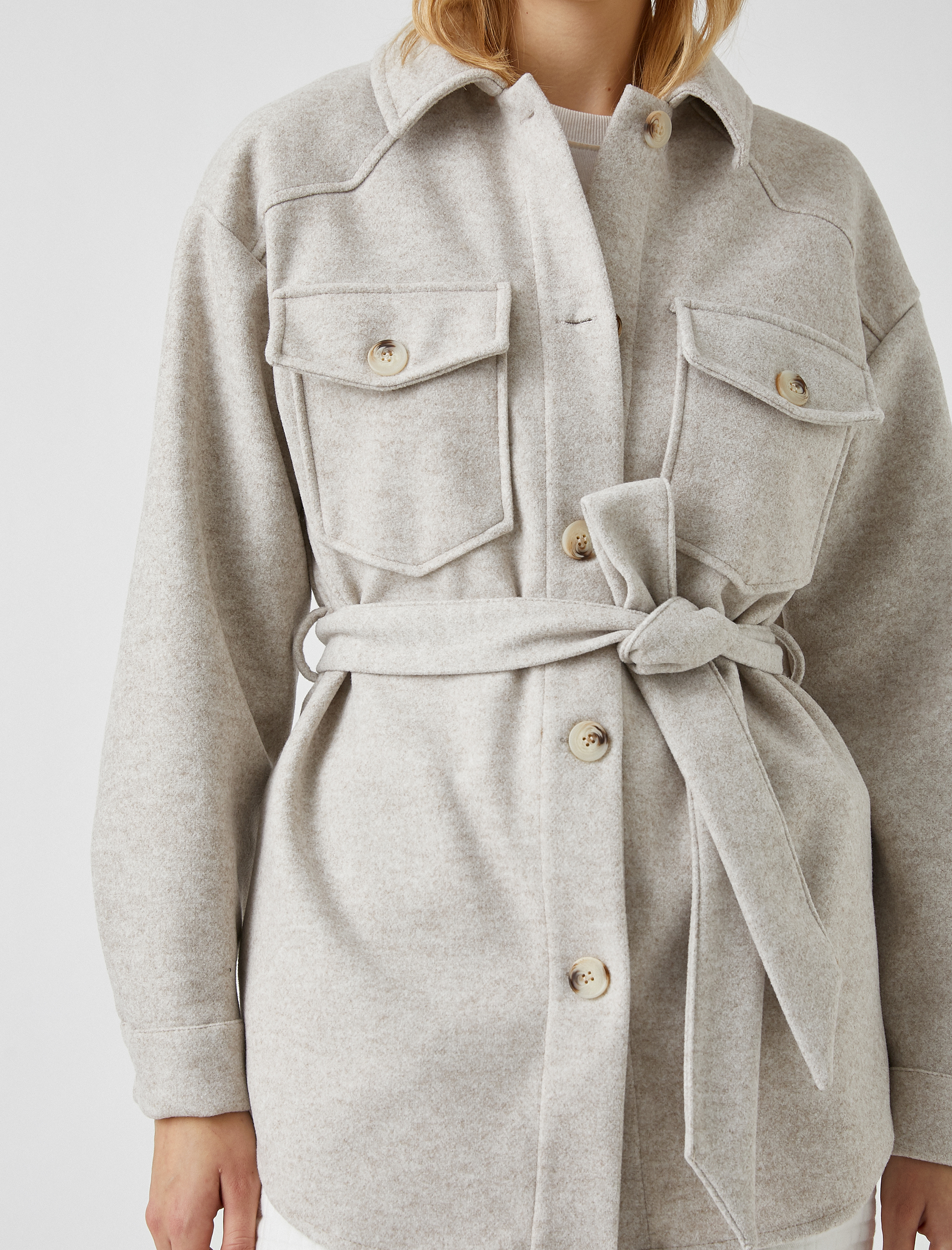 Katlı Yaka Kuşaklı Gömlek Ceket